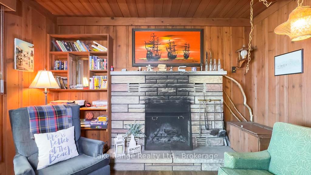 Photo 21 of 19 Collins Drive, Kincardine — HOMEH