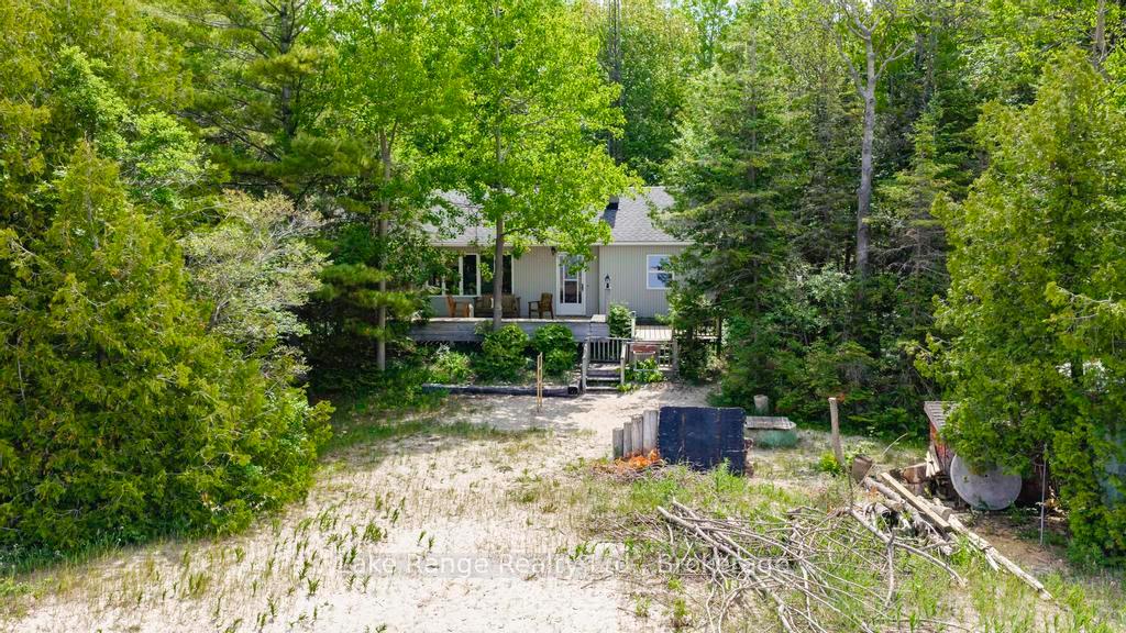 Photo 28 of 19 Collins Drive, Kincardine — HOMEH