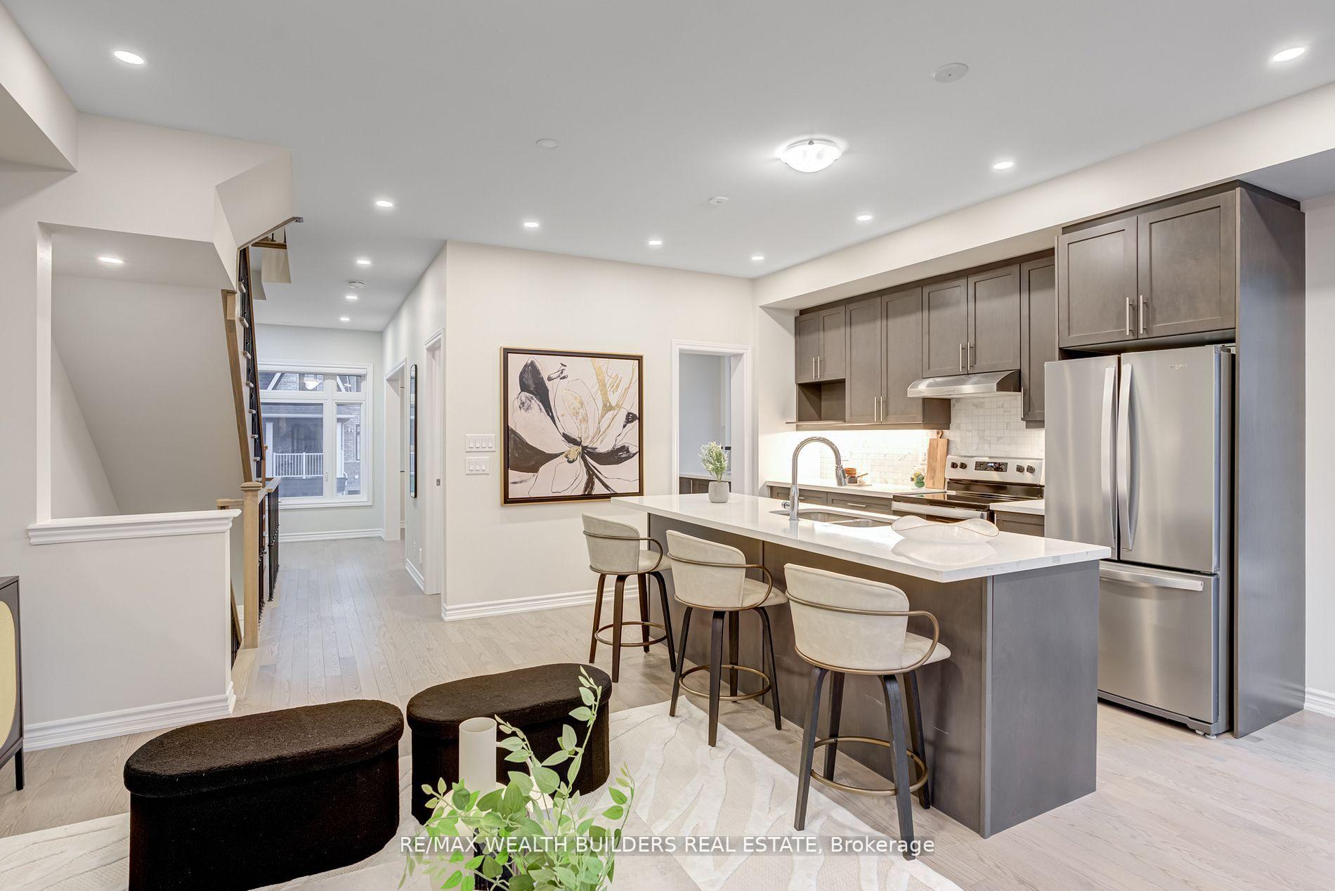 Photo 8 of 31 William Shearn Crescent, Markham, Angus Glen — HOMEH