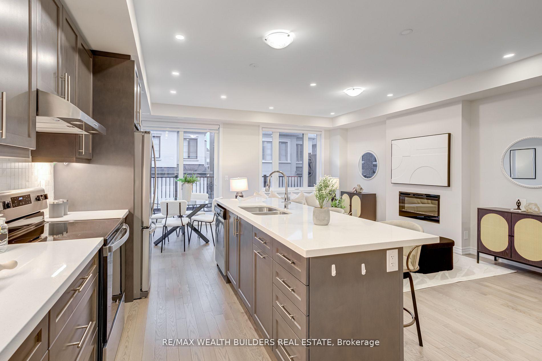 Photo 9 of 31 William Shearn Crescent, Markham, Angus Glen — HOMEH
