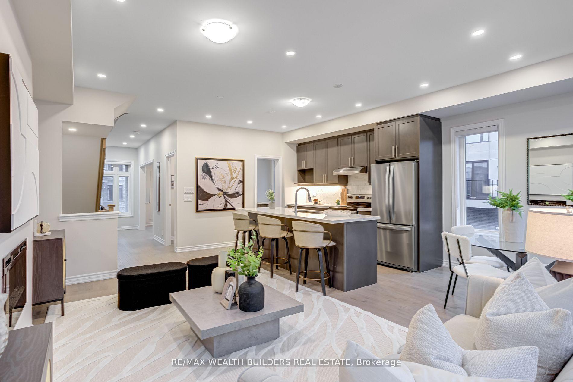 Photo 13 of 31 William Shearn Crescent, Markham, Angus Glen — HOMEH