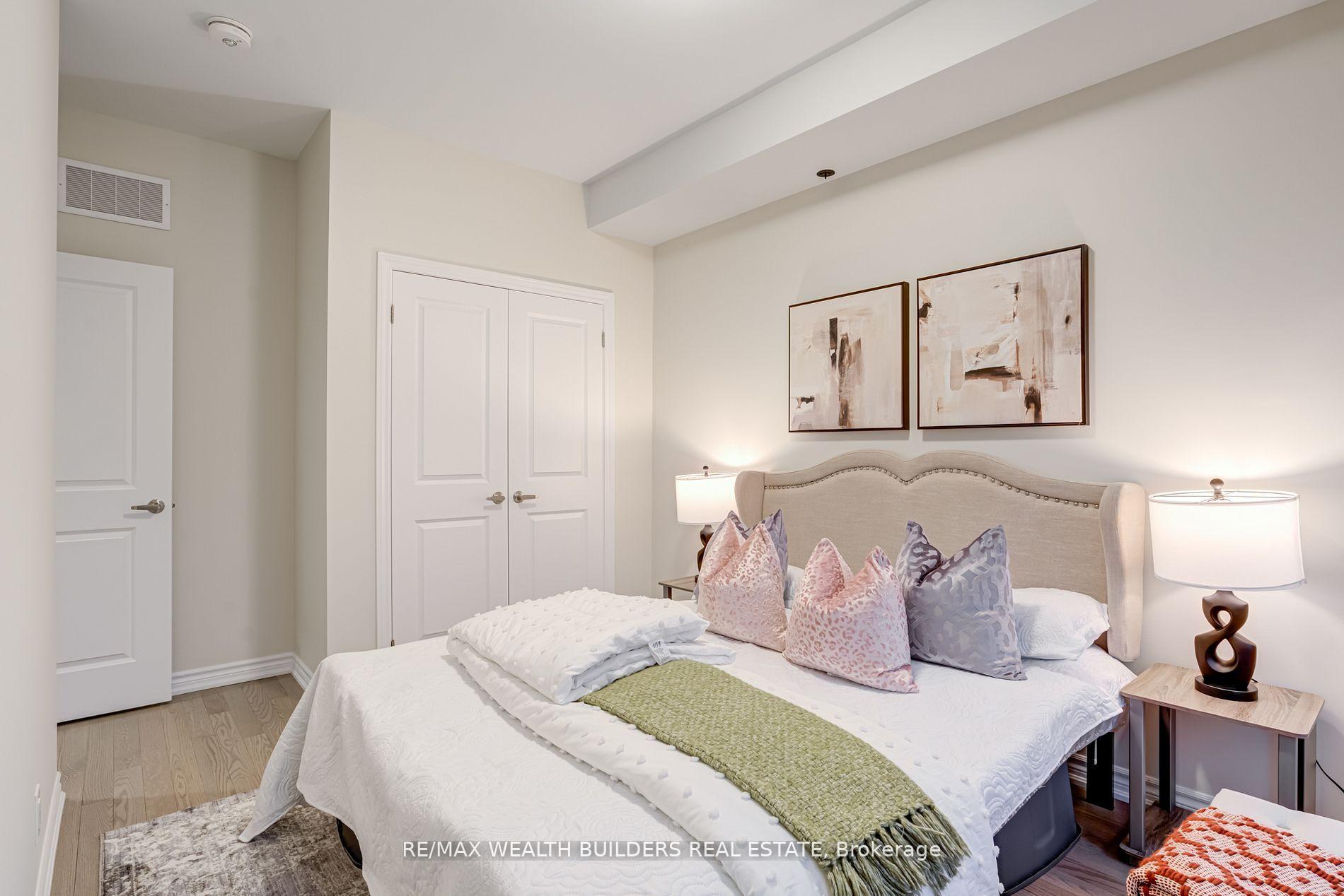 Photo 33 of 31 William Shearn Crescent, Markham, Angus Glen — HOMEH