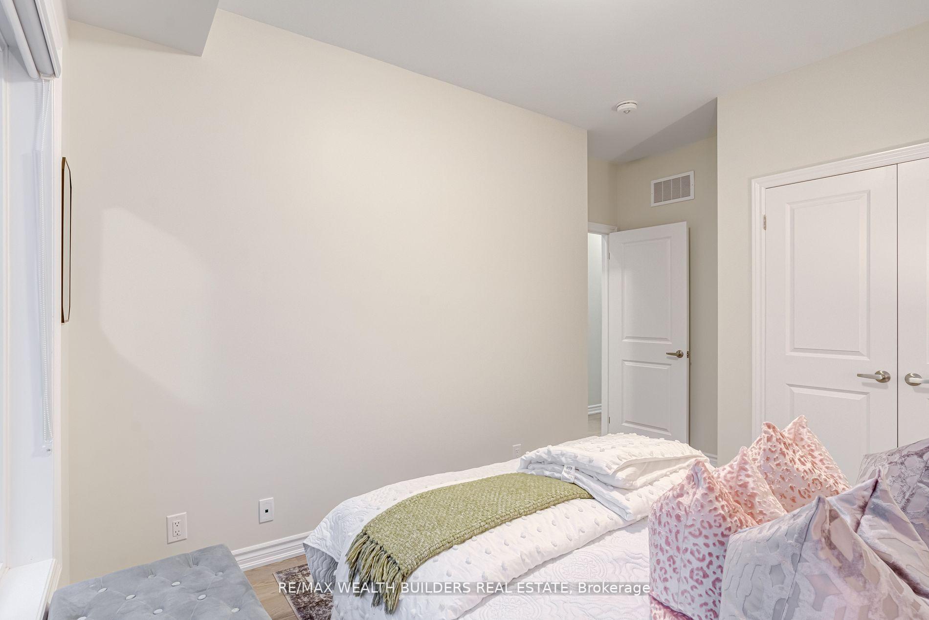 Photo 34 of 31 William Shearn Crescent, Markham, Angus Glen — HOMEH