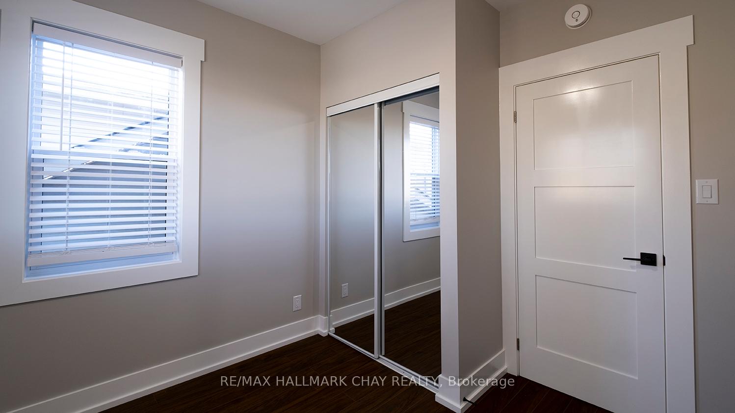 Photo 7 of Unit APT#2, 14 Queen Street, Innisfil, Cookstown — HOMEH