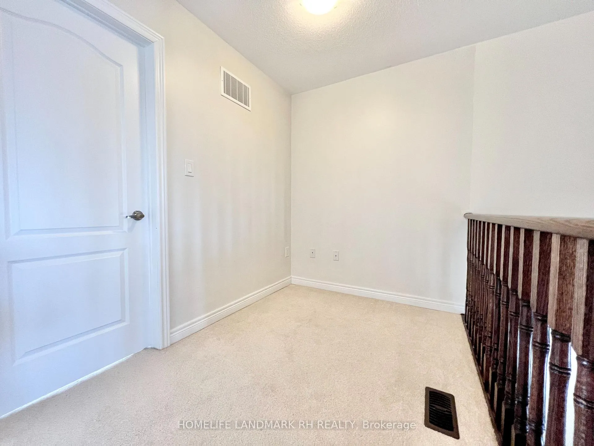 Photo 17 of 936 Castlemore Avenue, Markham, Wismer — HOMEH