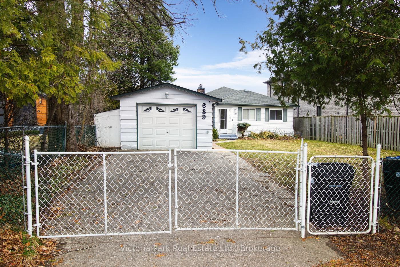 Photo 6 of 629 Lakelands Avenue, Innisfil, Alcona — HOMEH