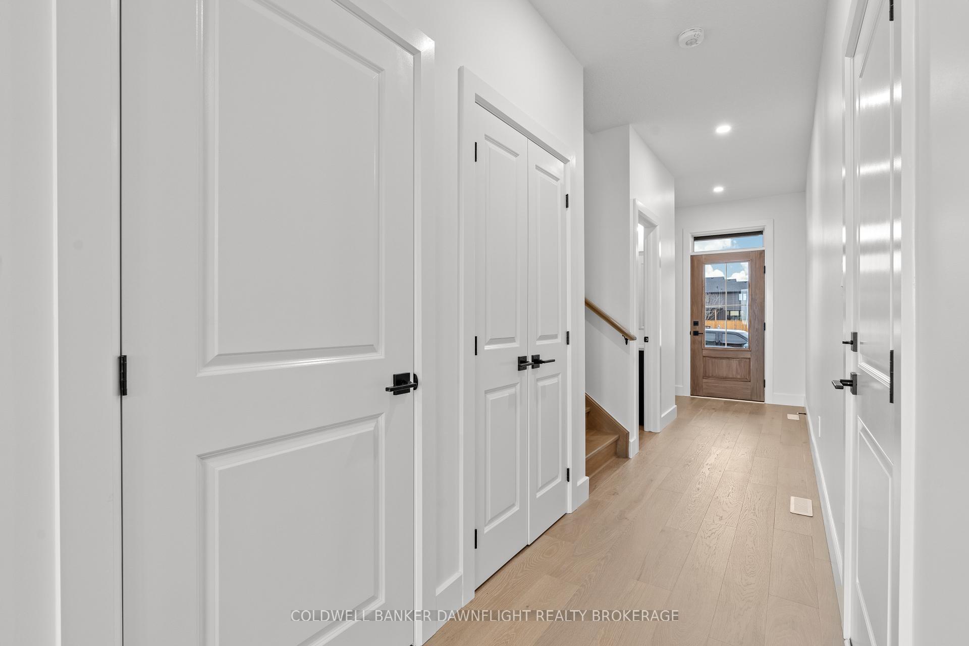 Photo 8 of Unit 45, 147 Scotts Drive, Lucan Biddulph, Lucan — HOMEH