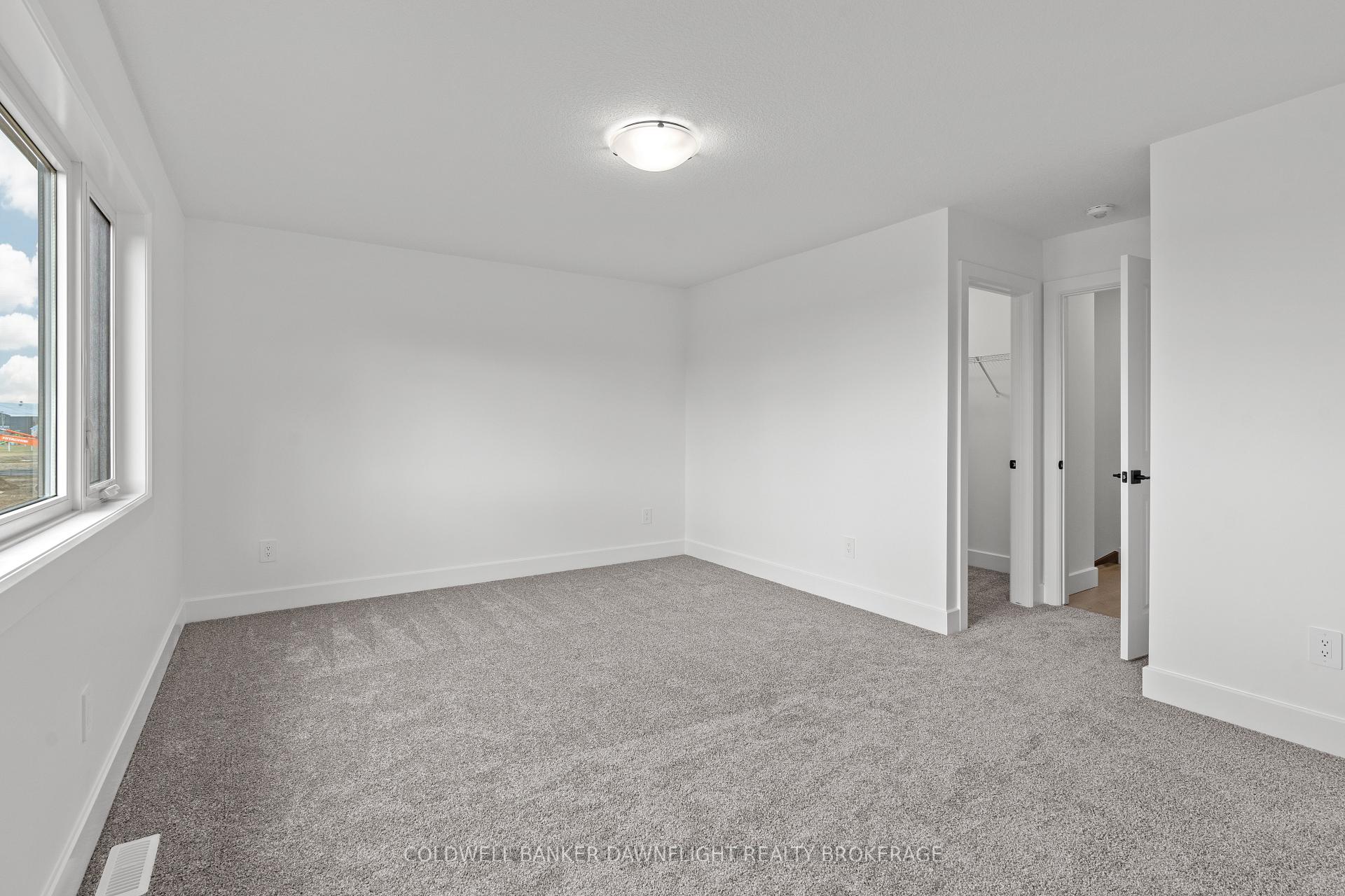 Photo 23 of Unit 45, 147 Scotts Drive, Lucan Biddulph, Lucan — HOMEH