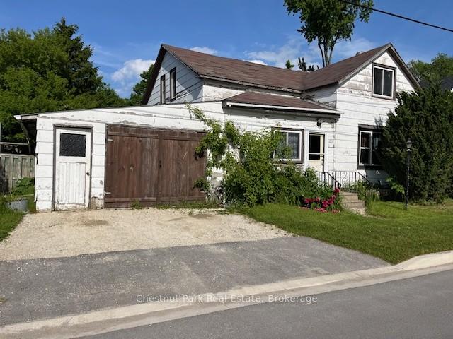 Photo 4 of 213 Cook Street, Meaford — HOMEH