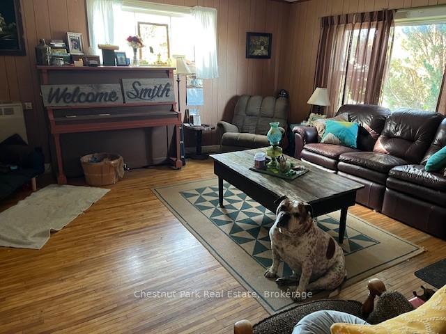 Photo 11 of 213 Cook Street, Meaford — HOMEH