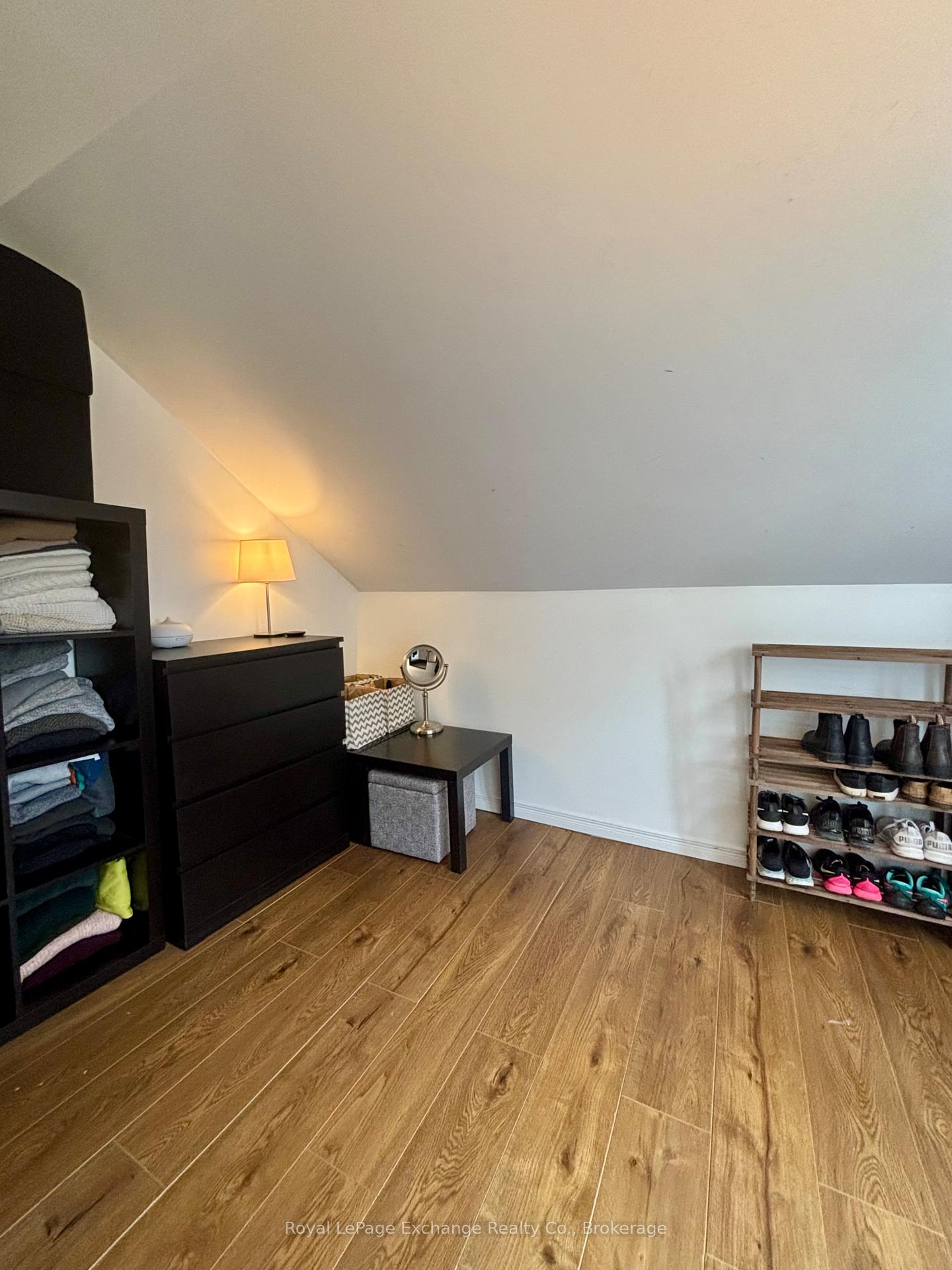Photo 19 of 59 King Street, Kincardine — HOMEH