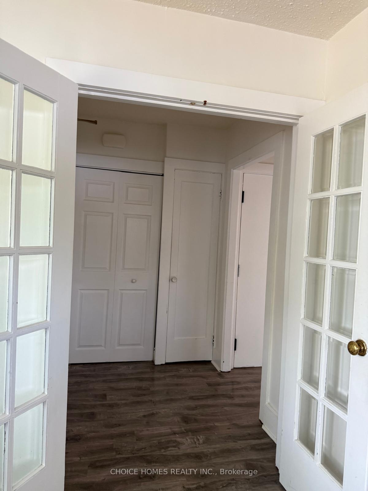 Photo 4 of 355 Greenfield Avenue, Kitchener — HOMEH