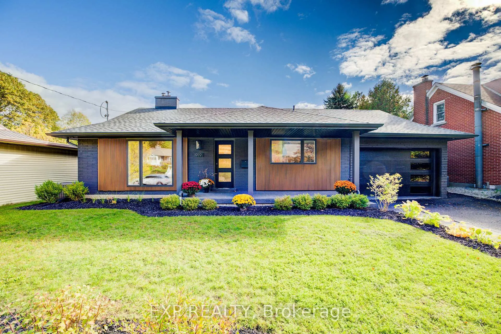 Photo 1 of 919 Union Street, Kitchener — HOMEH