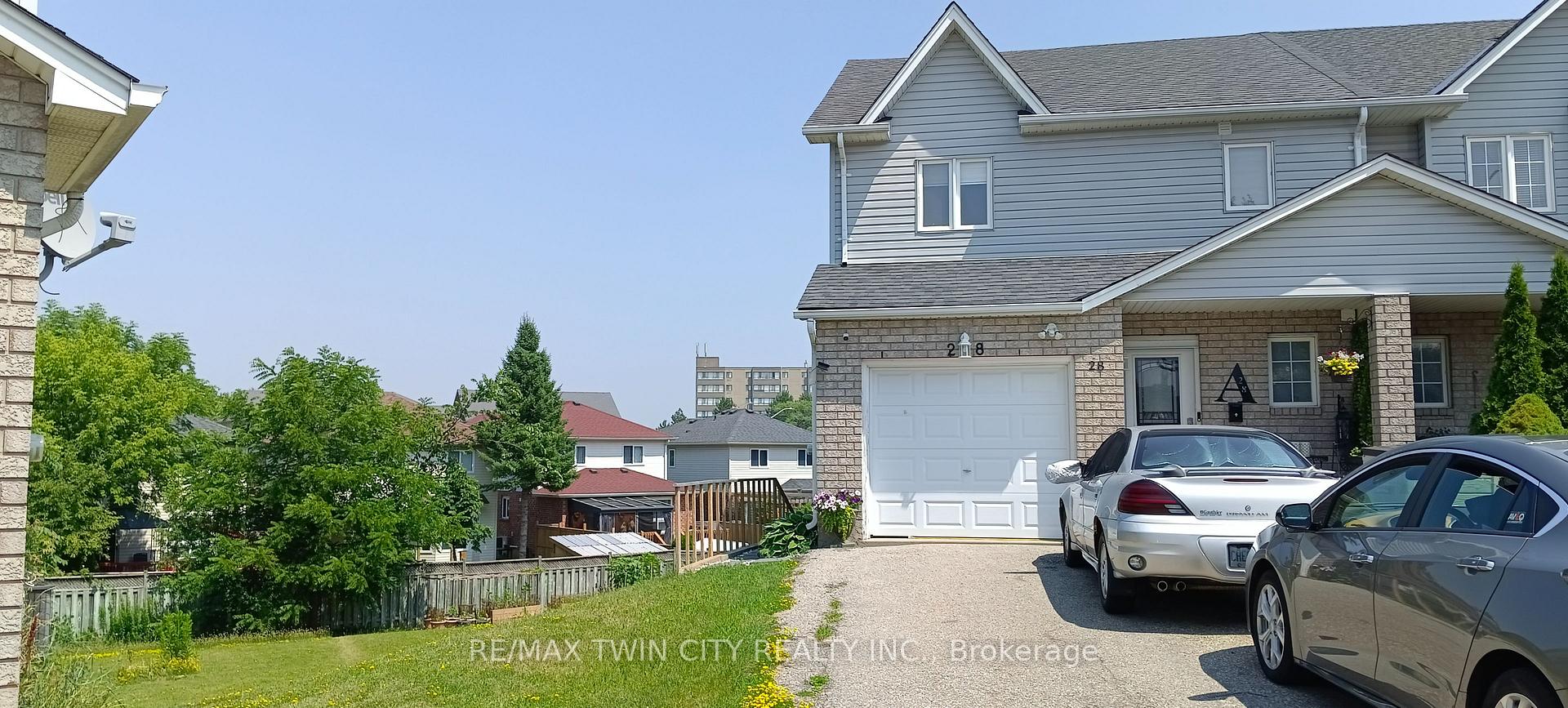 Front of 28 Golden Terrace Court