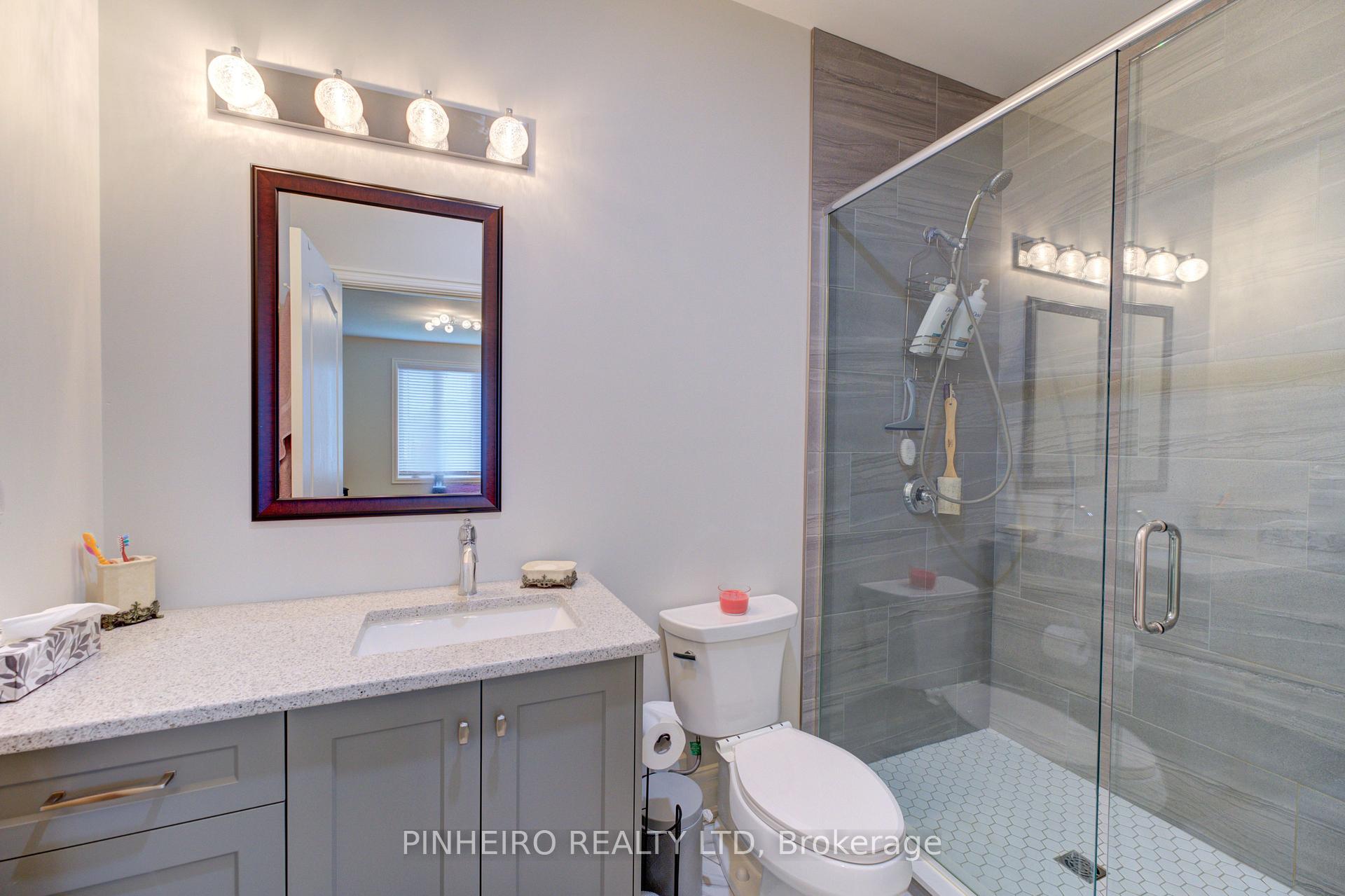 Photo 15 of 118 Spencer Avenue, Lucan Biddulph, Lucan — HOMEH