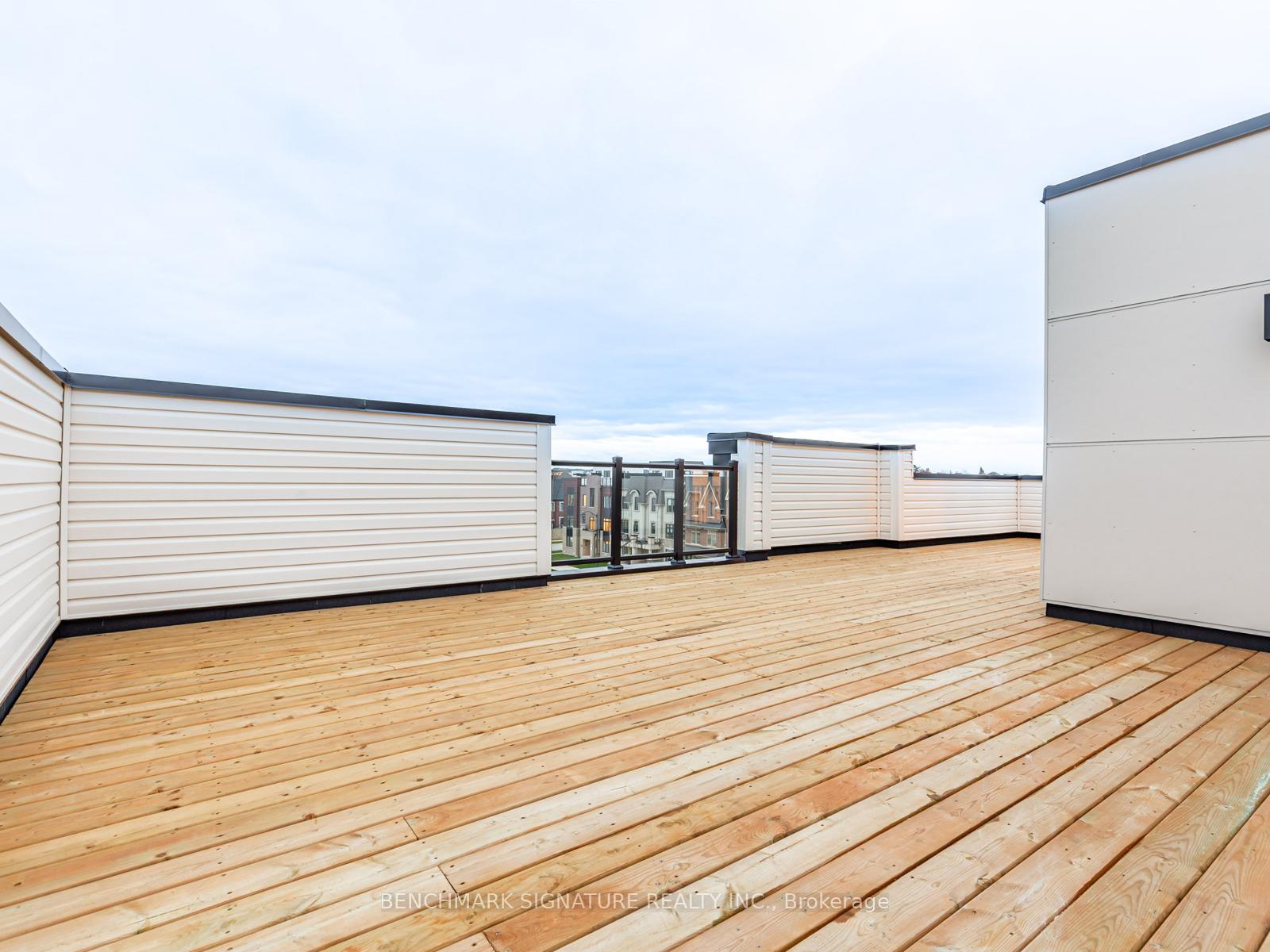 Photo 37 of 28 Harvey Bunker Crescent, Markham, Angus Glen — HOMEH