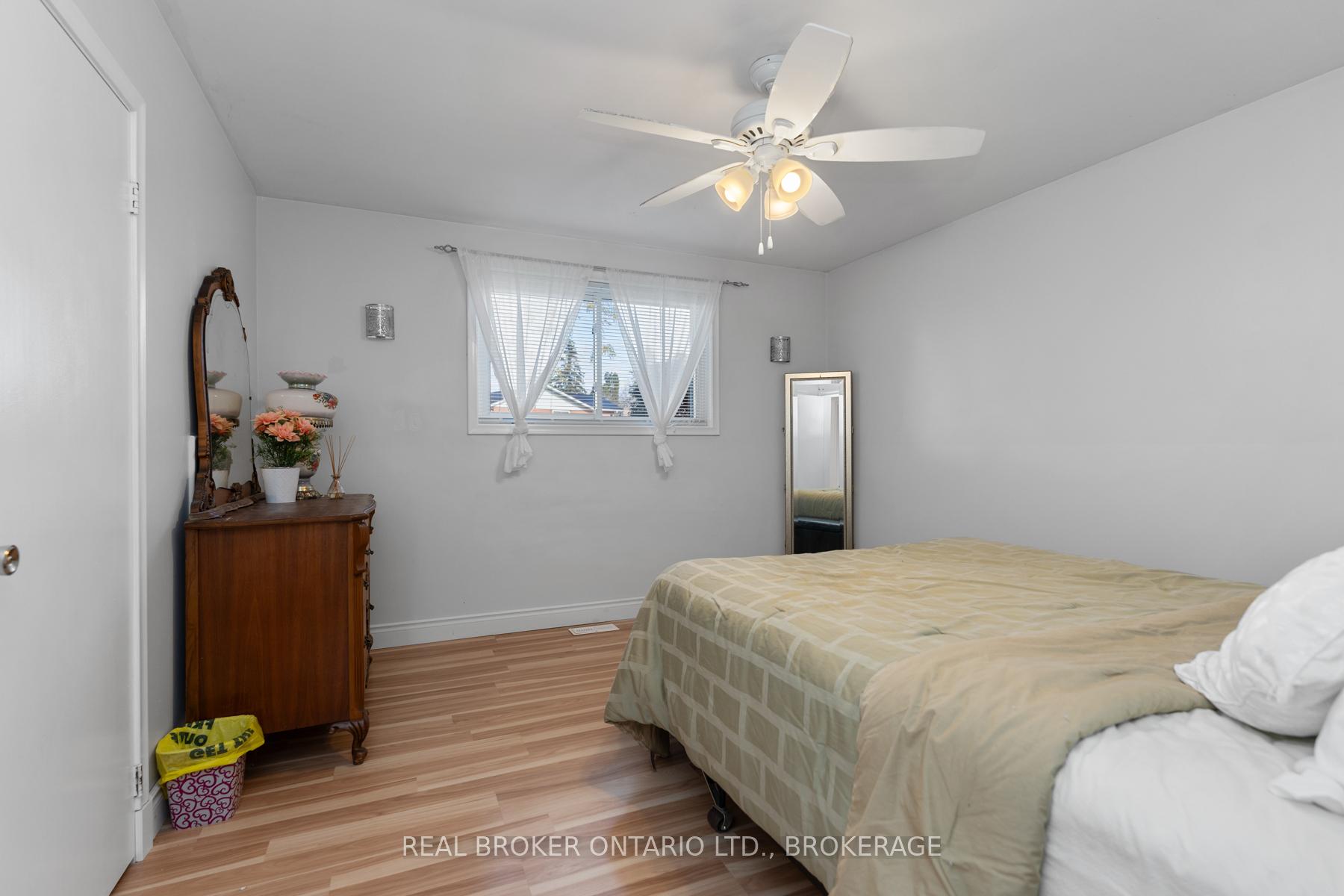 Photo 31 of 26 Cambridge Crescent, Loyalist, Amherstview — HOMEH