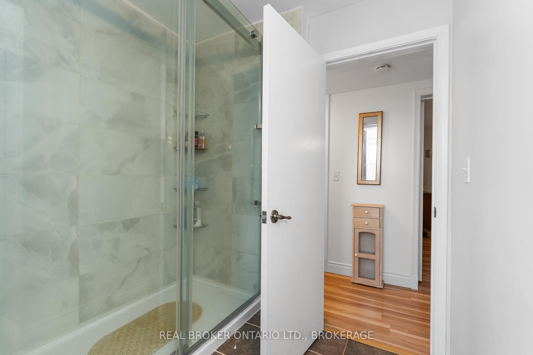 Photo 36 of 26 Cambridge Crescent, Loyalist, Amherstview — HOMEH