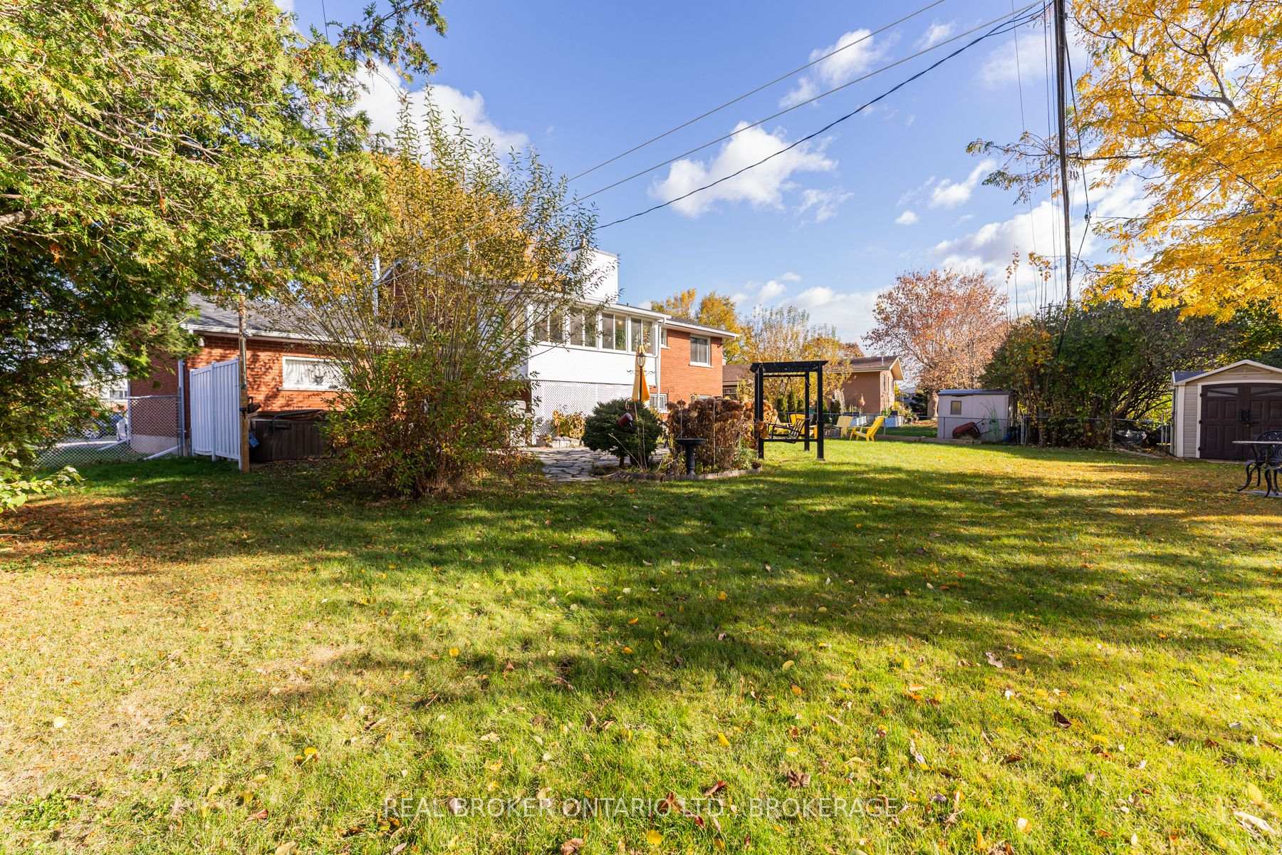 Photo 39 of 26 Cambridge Crescent, Loyalist, Amherstview — HOMEH