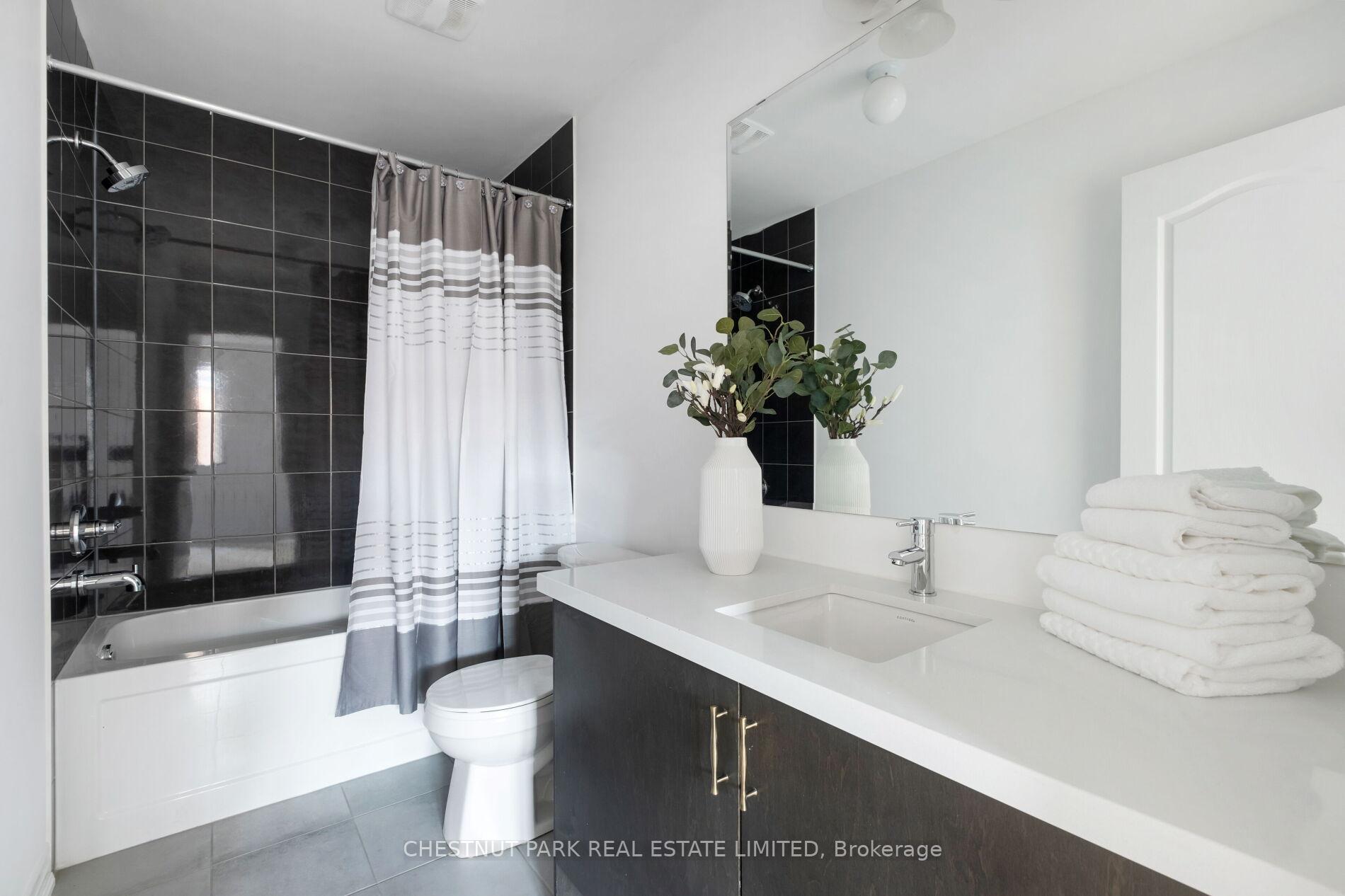 Photo 31 of 50 Willow Street, Markham, Wismer — HOMEH