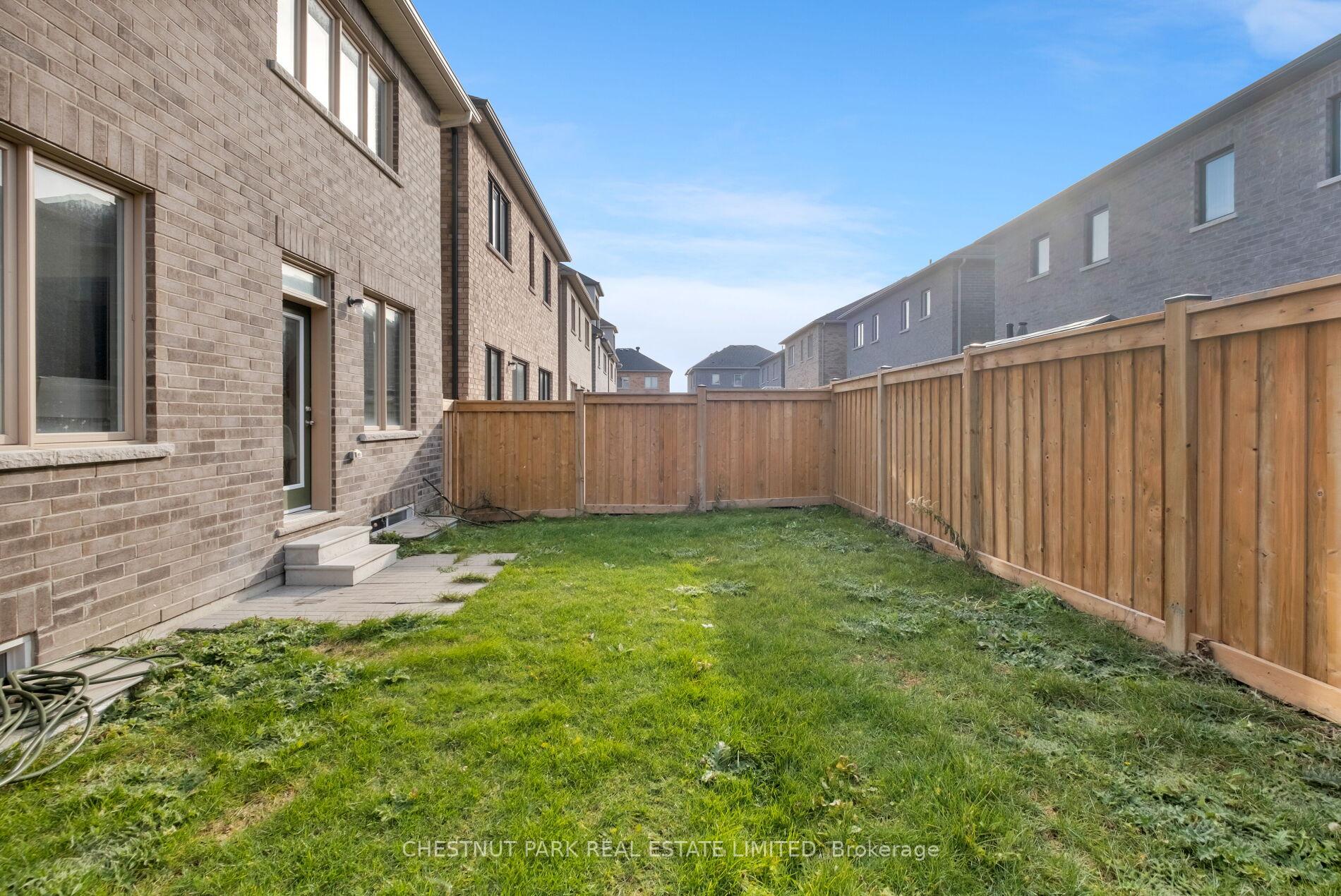 Photo 33 of 50 Willow Street, Markham, Wismer — HOMEH