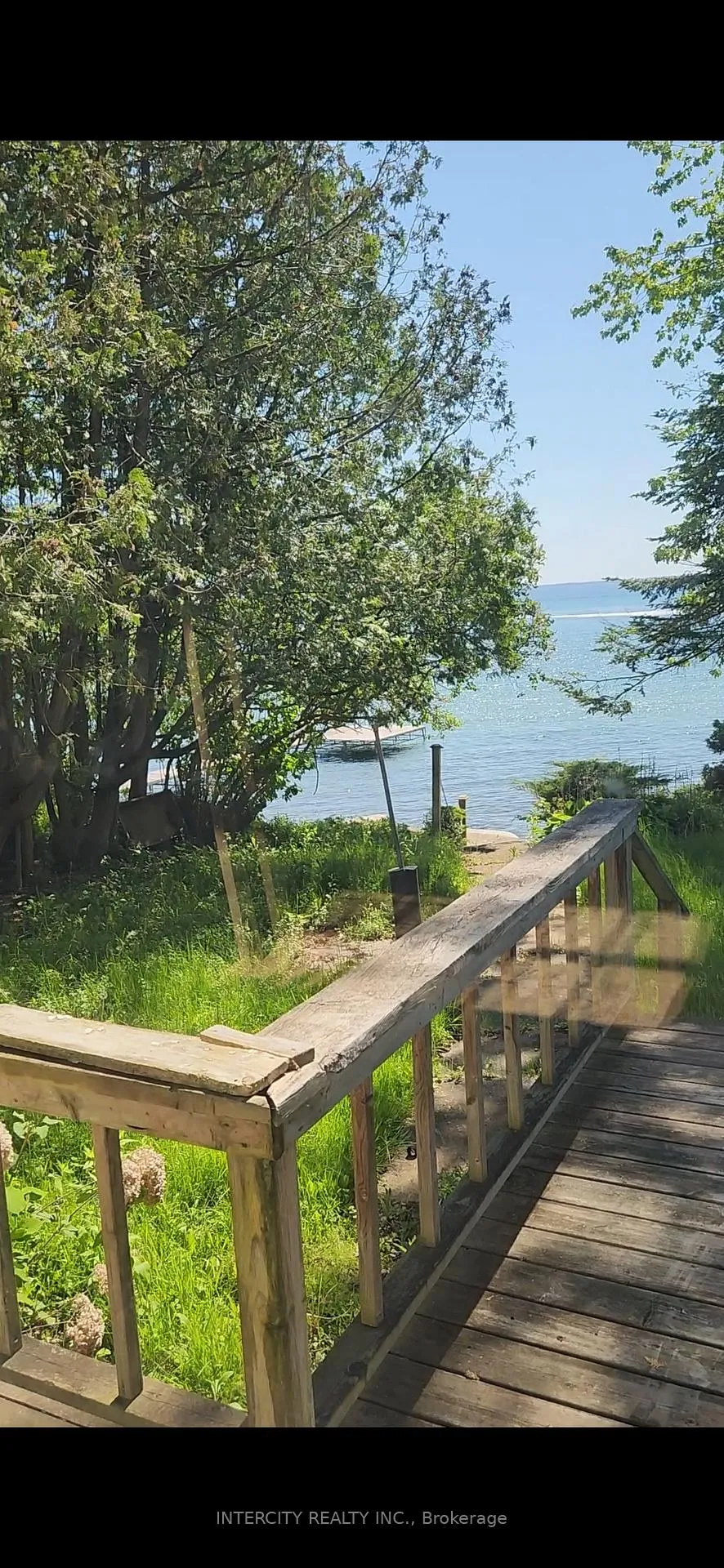 Photo 2 of 3353 Crescent Harbour Road, Innisfil, Rural Innisfil — HOMEH