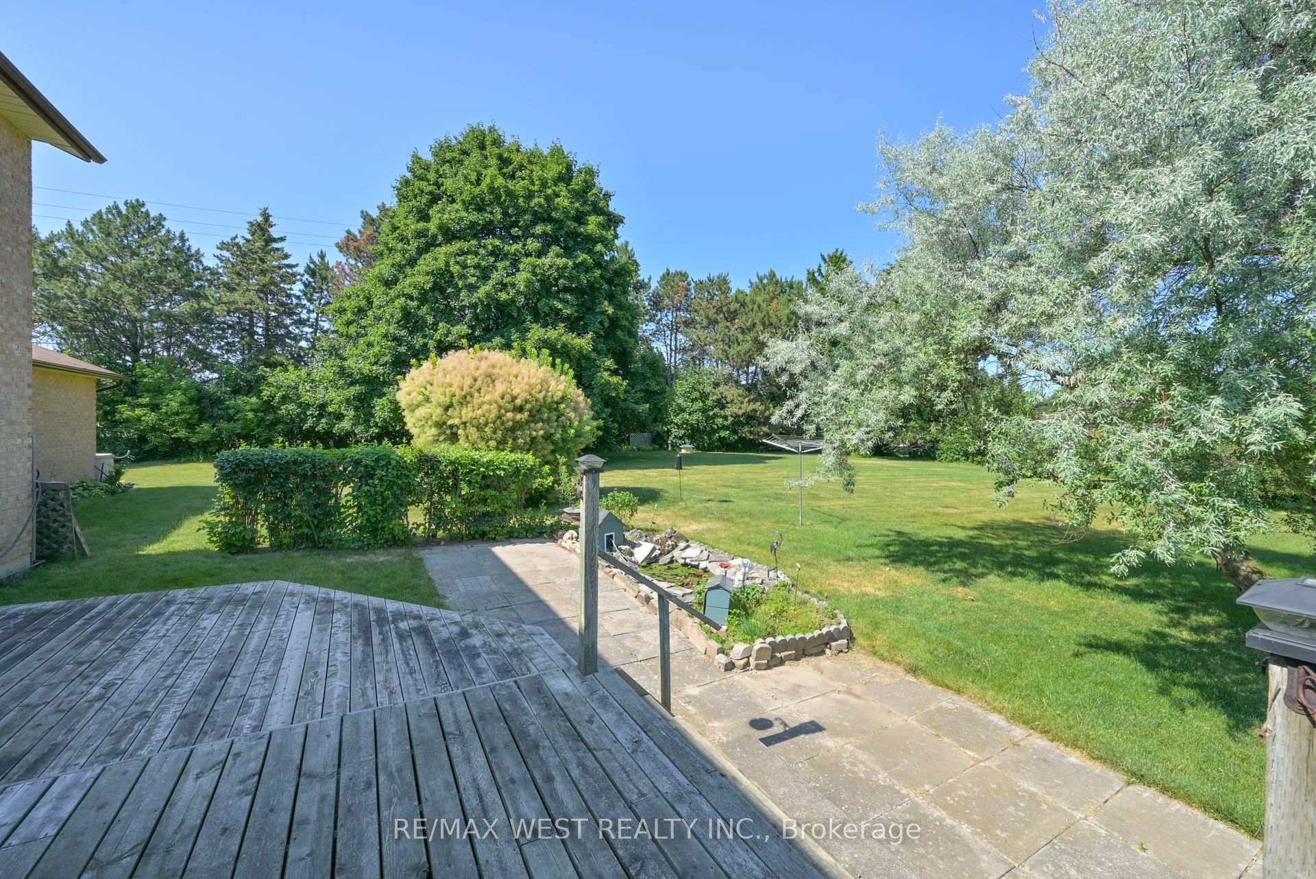 Photo 10 of 3 Henry Gate, King, Nobleton — HOMEH