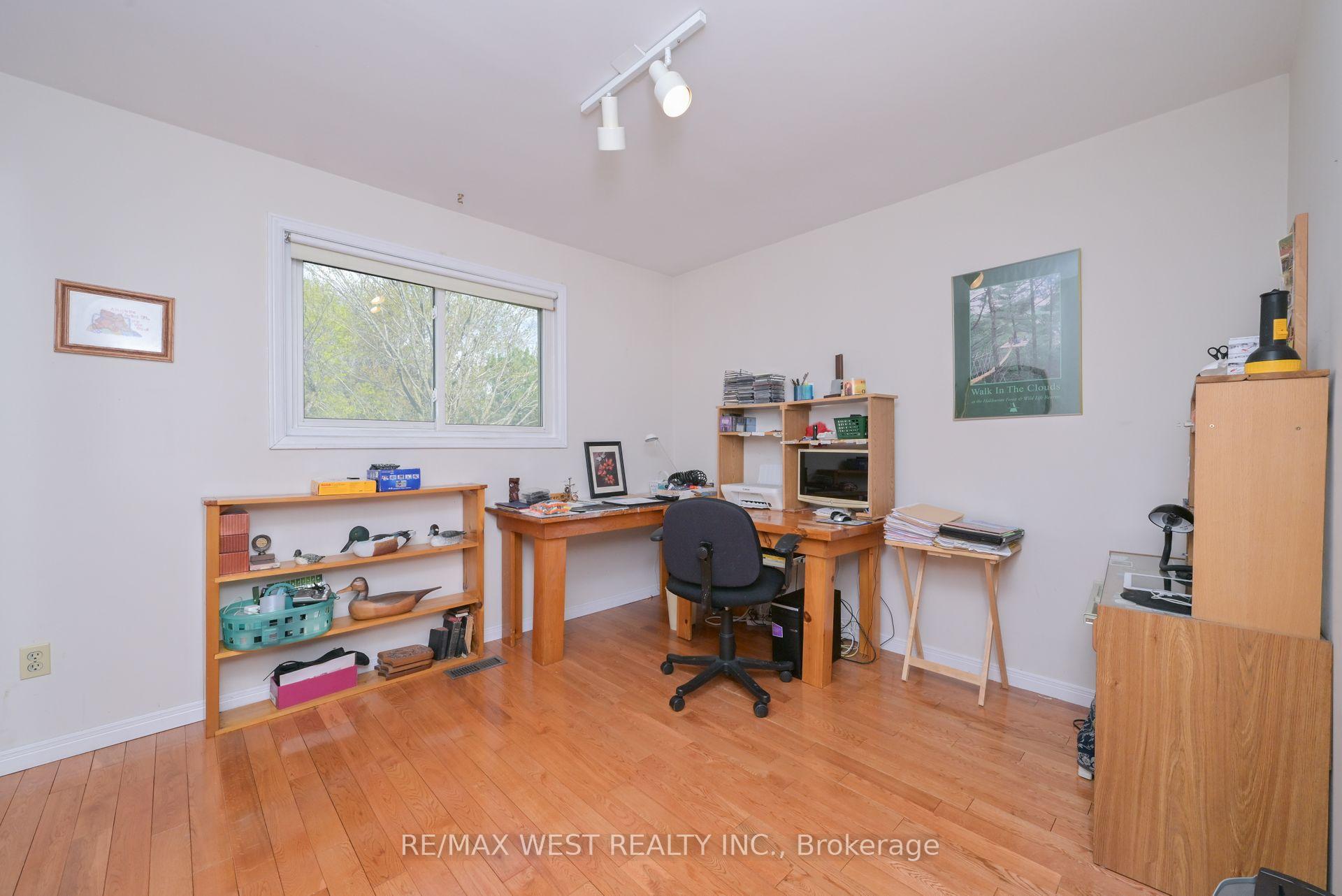 Photo 23 of 3 Henry Gate, King, Nobleton — HOMEH