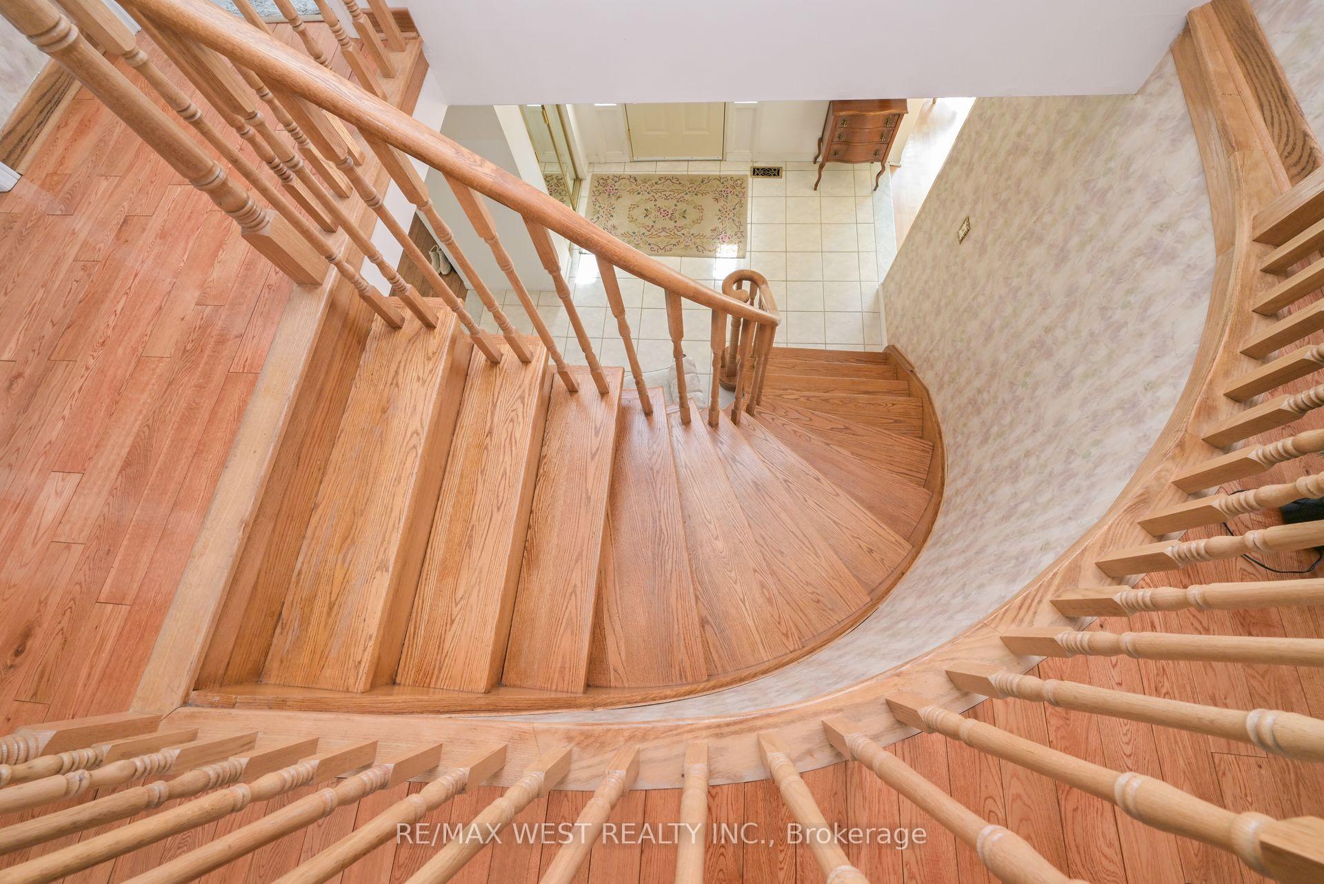 Photo 25 of 3 Henry Gate, King, Nobleton — HOMEH