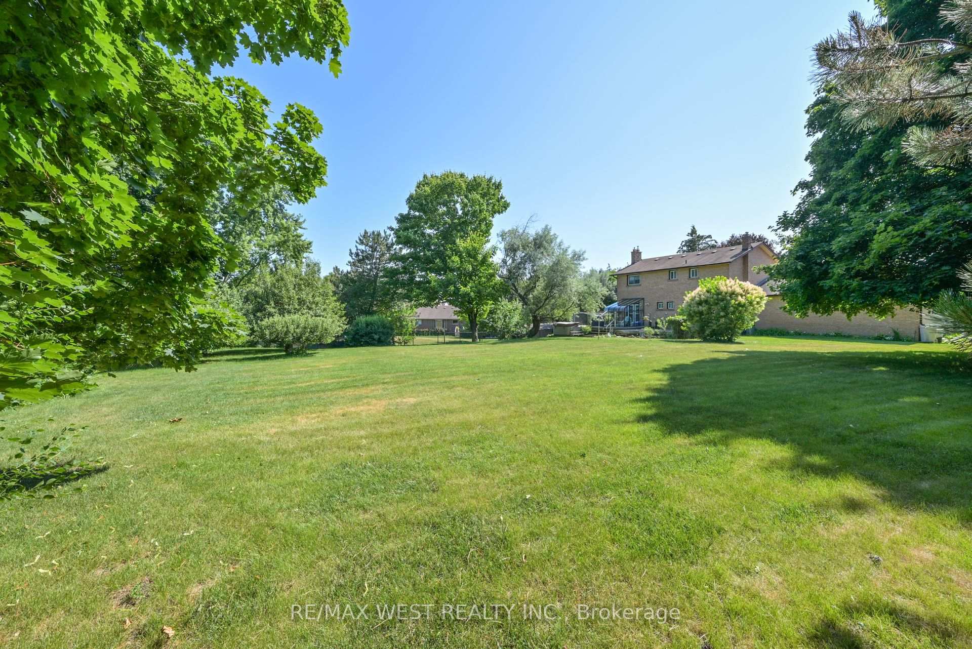 Photo 34 of 3 Henry Gate, King, Nobleton — HOMEH