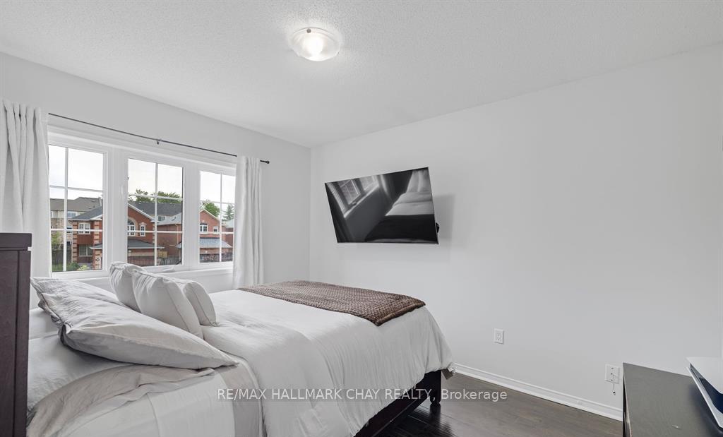 Photo 17 of Unit Upper, 1463 Forest Street, Innisfil, Alcona — HOMEH
