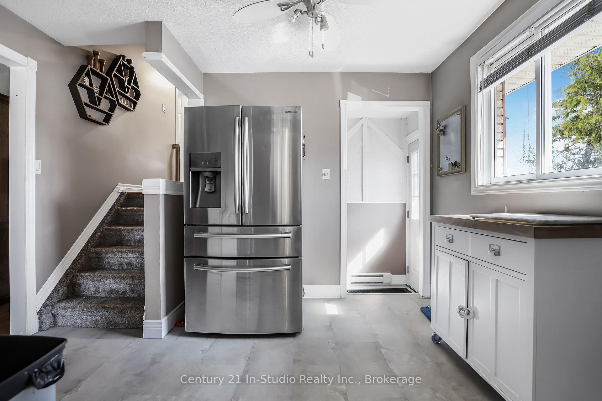 Photo 7 of 587 Scott Street, Kincardine — HOMEH