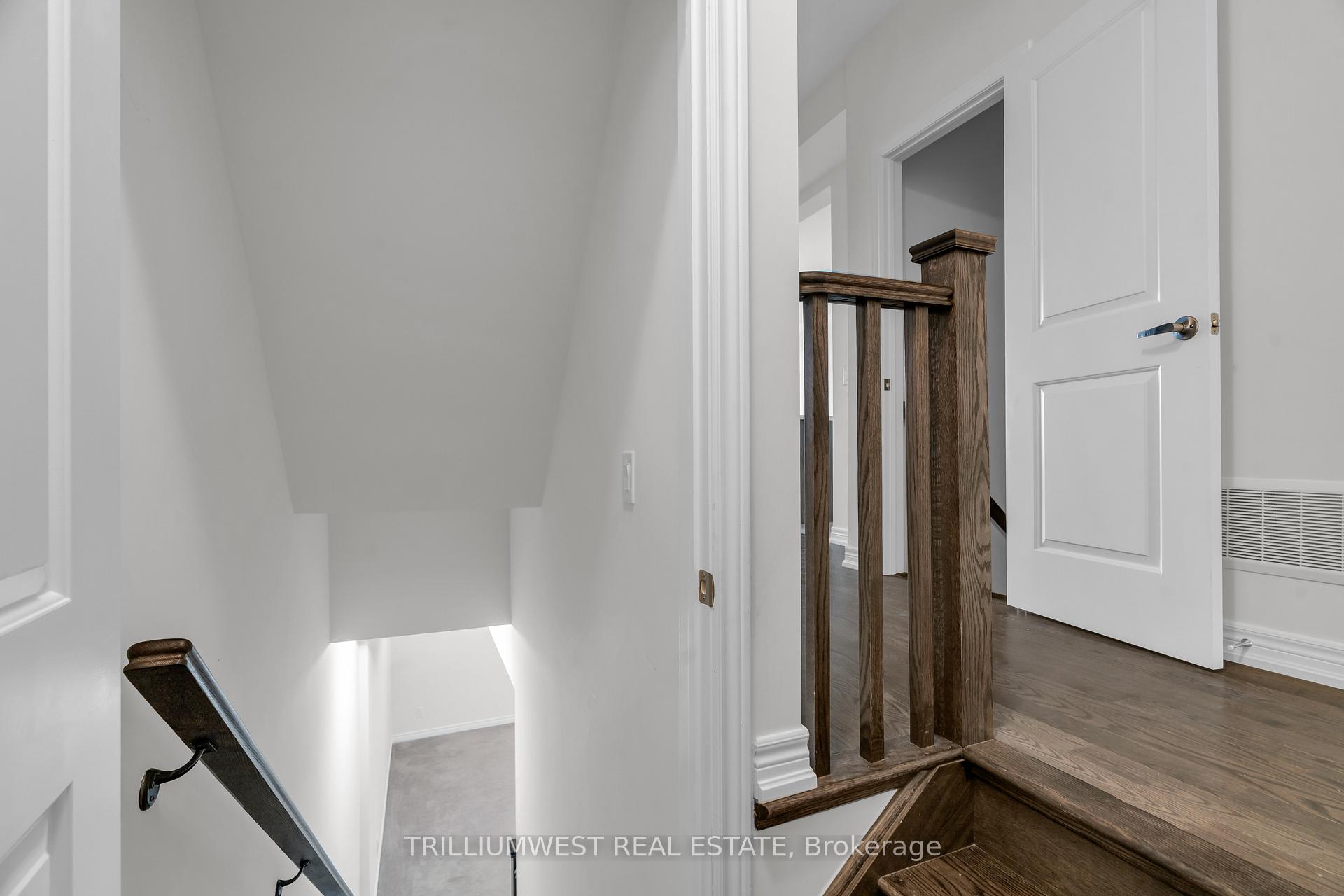 Photo 30 of 74 Reistwood Drive, Kitchener — HOMEH