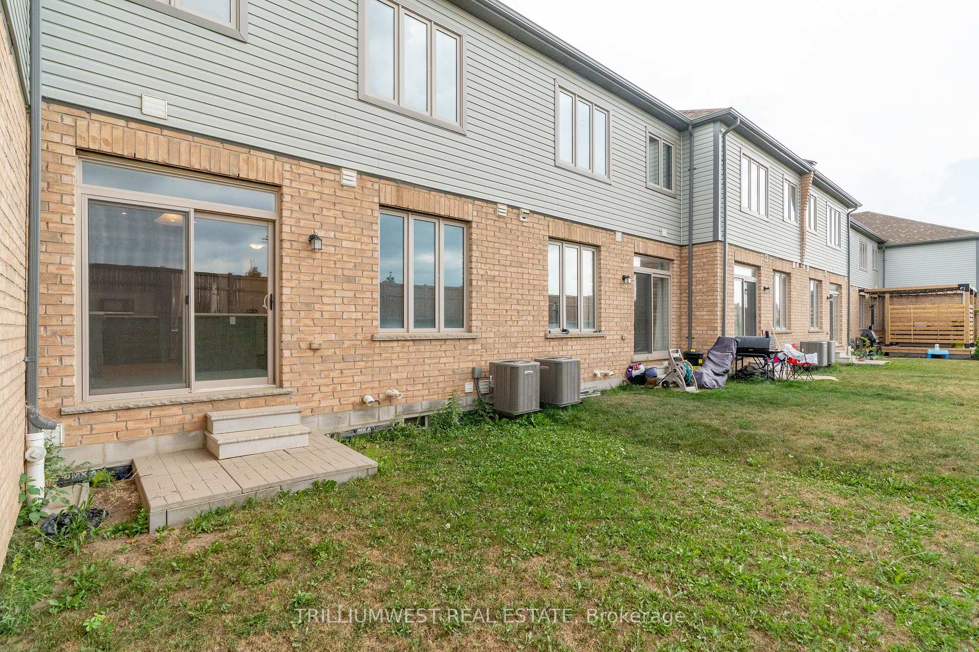 Photo 38 of 74 Reistwood Drive, Kitchener — HOMEH