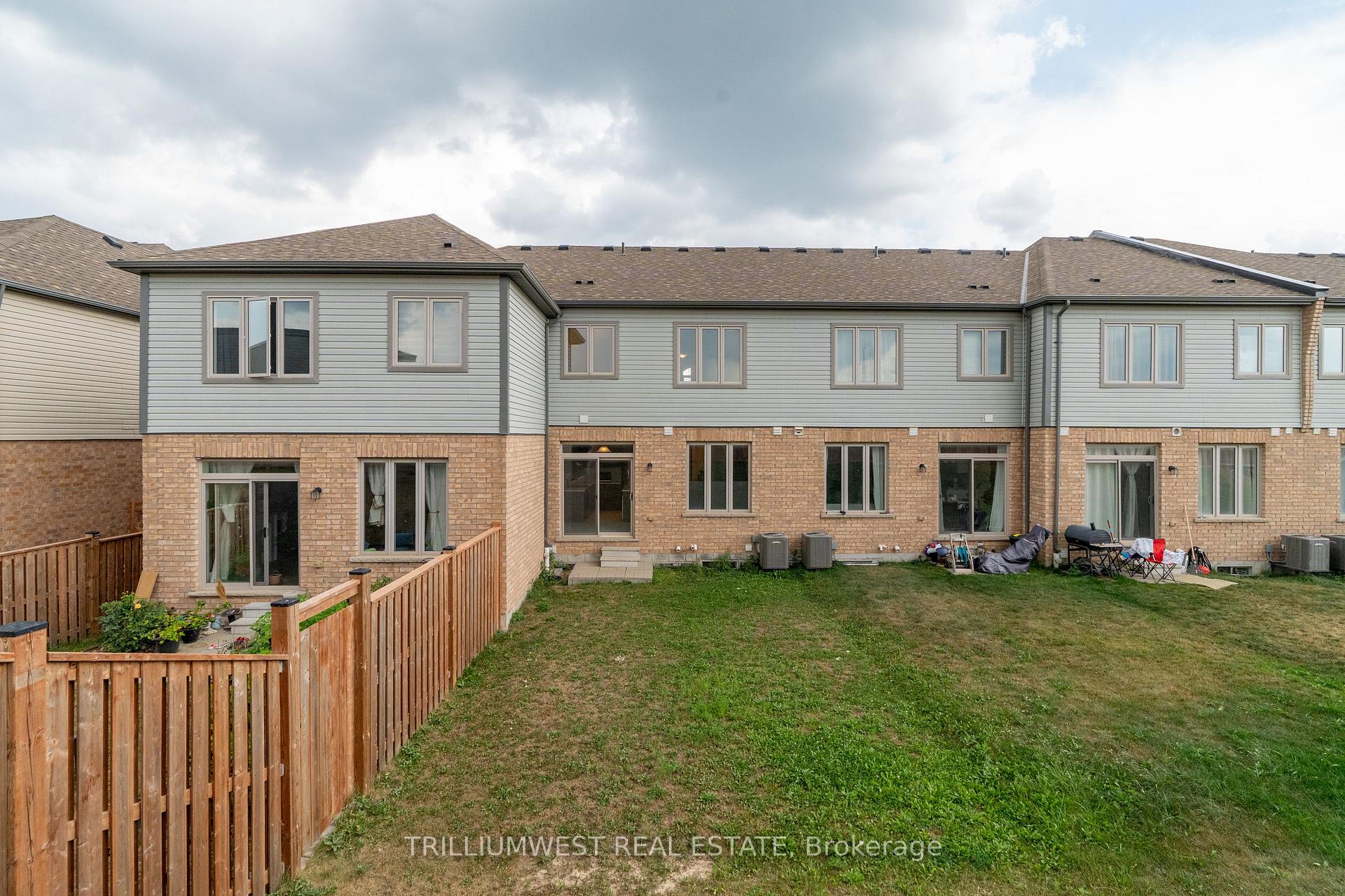 Photo 41 of 74 Reistwood Drive, Kitchener — HOMEH