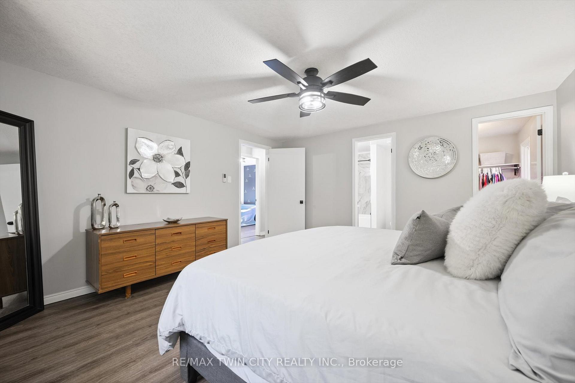 Photo 18 of 115 Yellow Birch Drive, Kitchener — HOMEH