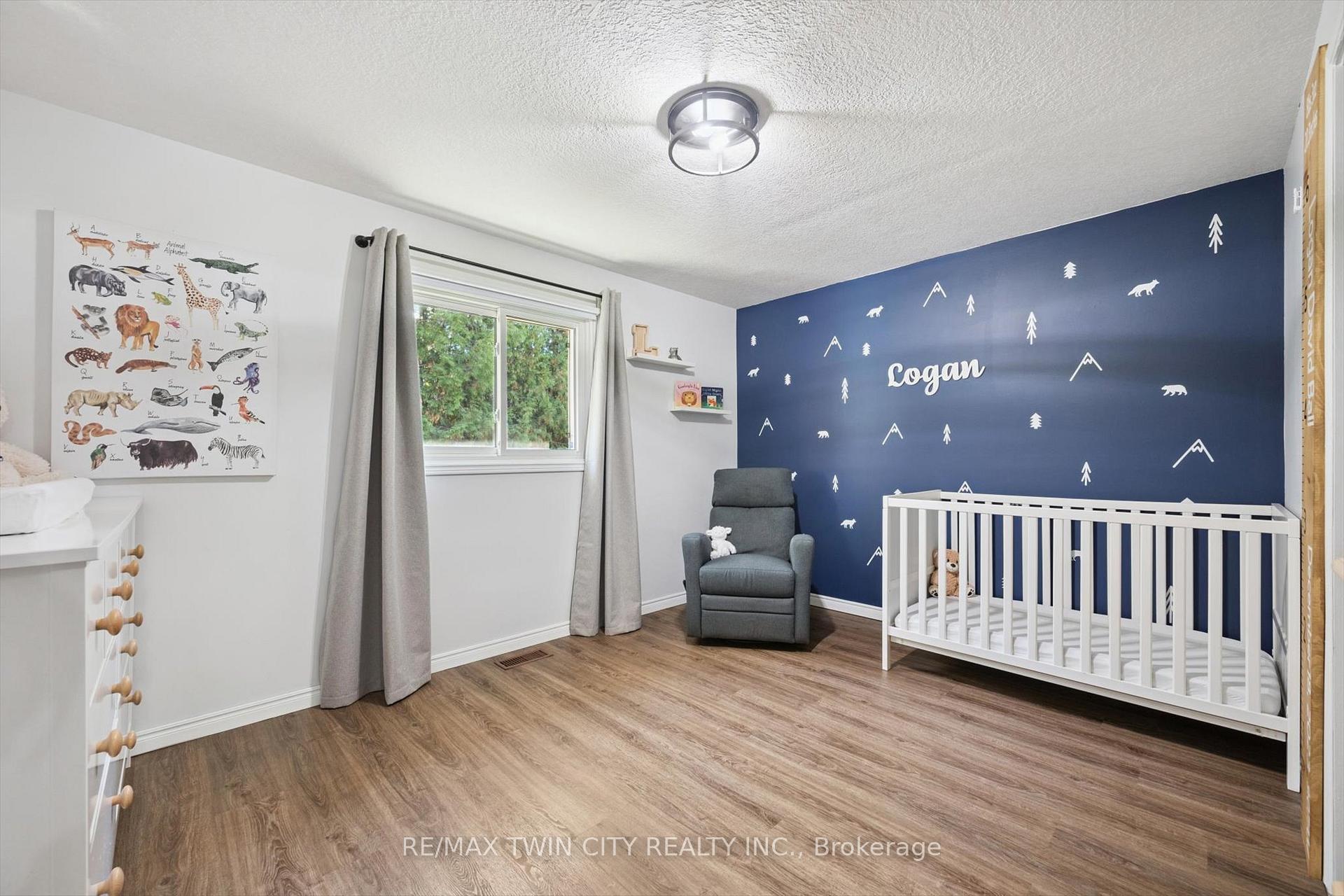 Photo 21 of 115 Yellow Birch Drive, Kitchener — HOMEH