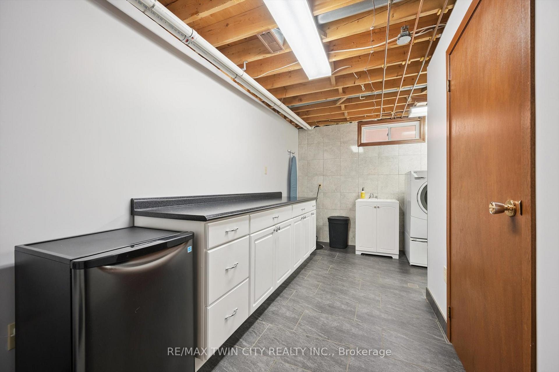 Photo 34 of 115 Yellow Birch Drive, Kitchener — HOMEH