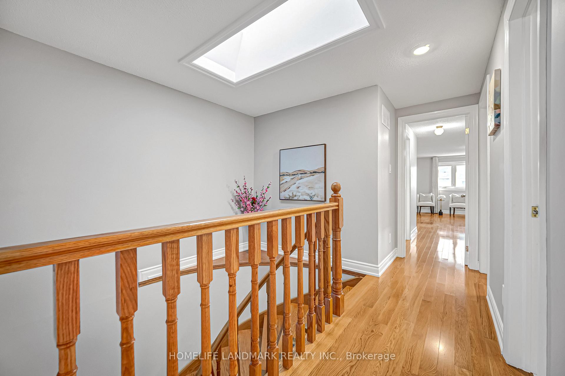 Photo 26 of 35 Mary Pearson Drive, Markham, Middlefield — HOMEH