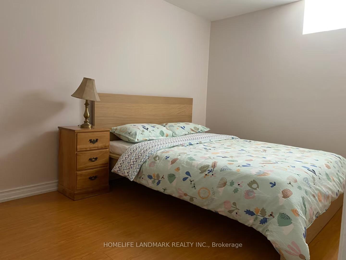 Photo 45 of 35 Mary Pearson Drive, Markham, Middlefield — HOMEH