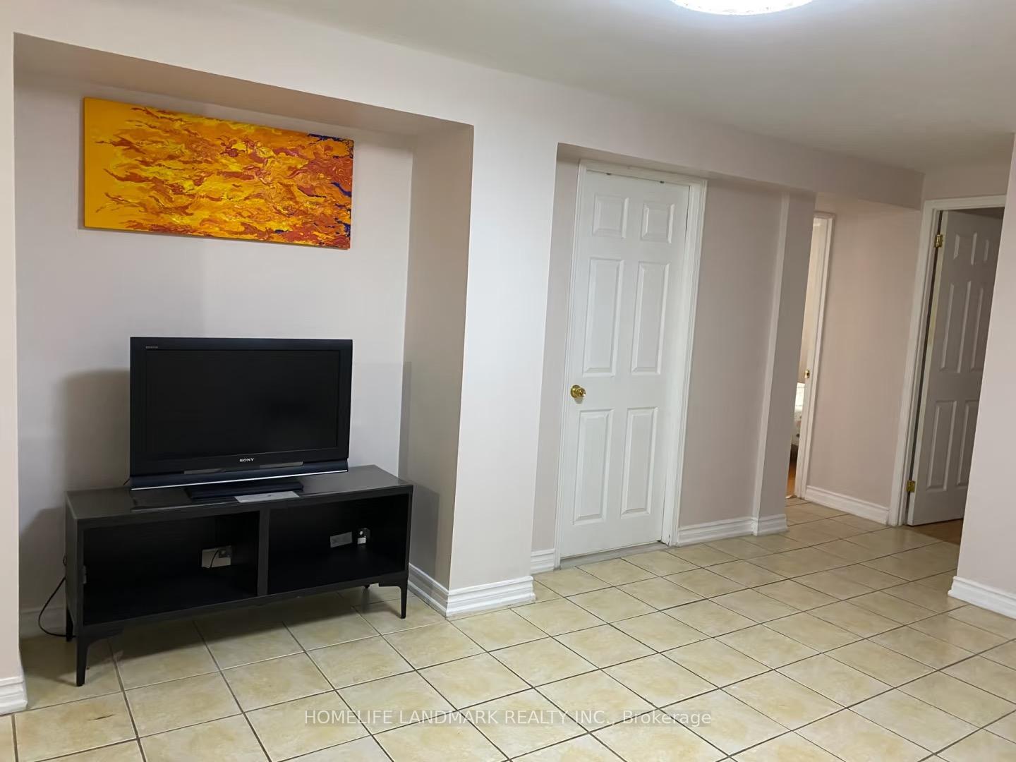 Photo 47 of 35 Mary Pearson Drive, Markham, Middlefield — HOMEH