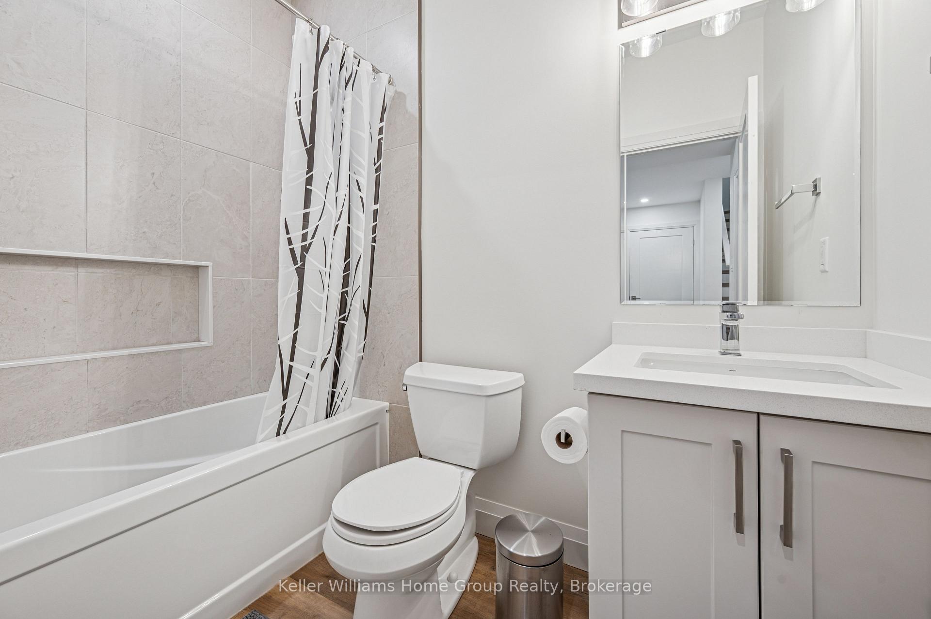 Photo 36 of 76 South Drive, Kitchener — HOMEH