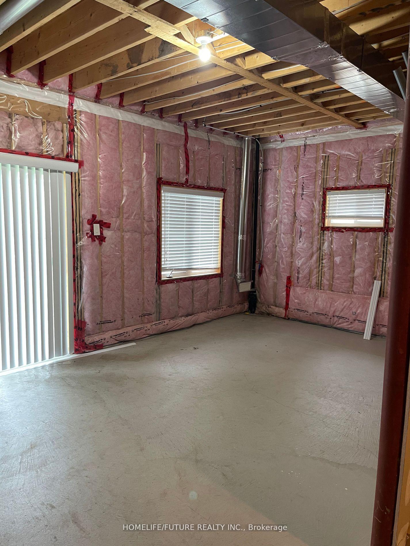 Photo 11 of 25 Victoria Street E, Innisfil, Cookstown — HOMEH