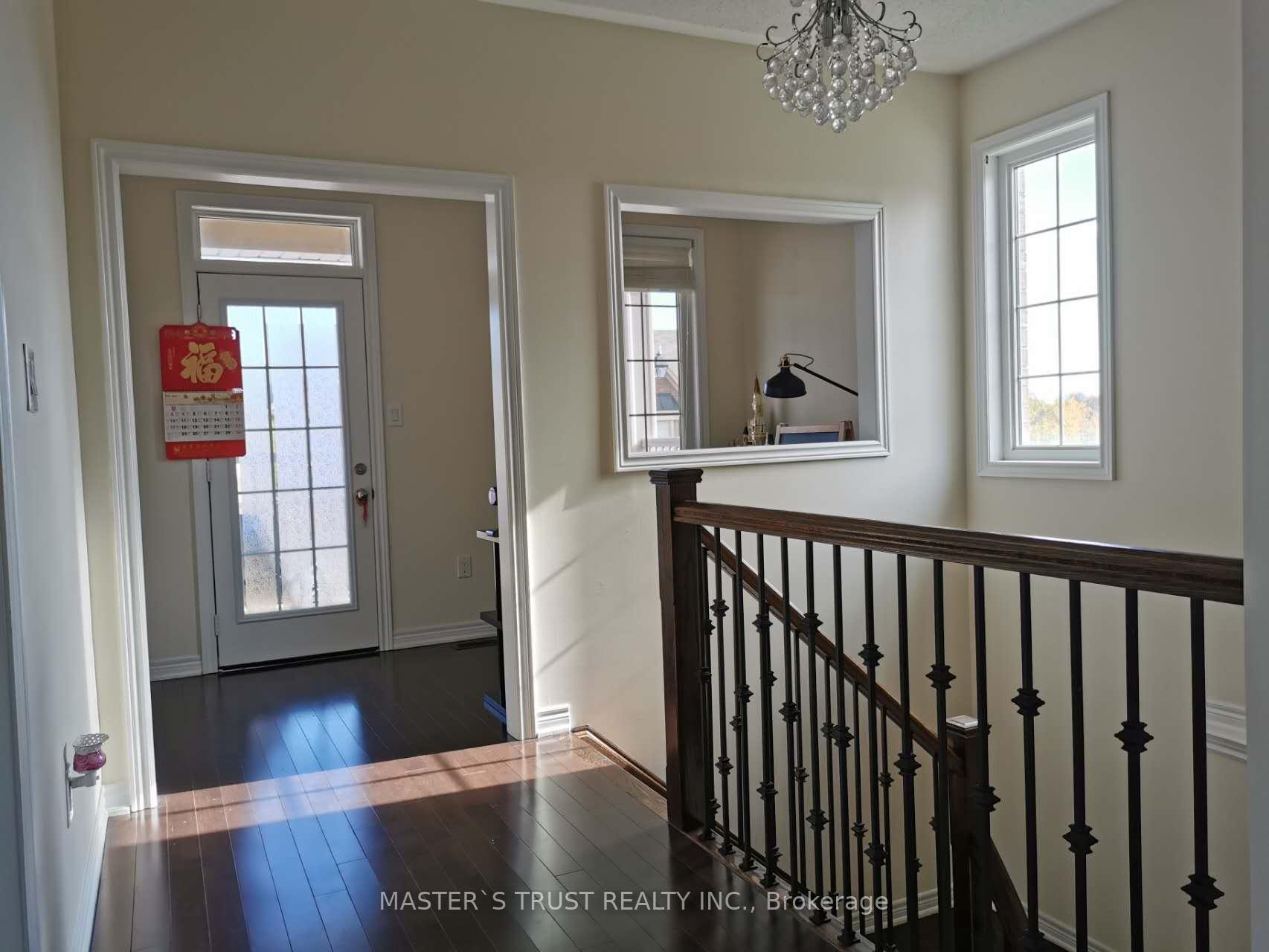Photo 11 of 16 William Bartlett Drive, Markham, Berczy — HOMEH