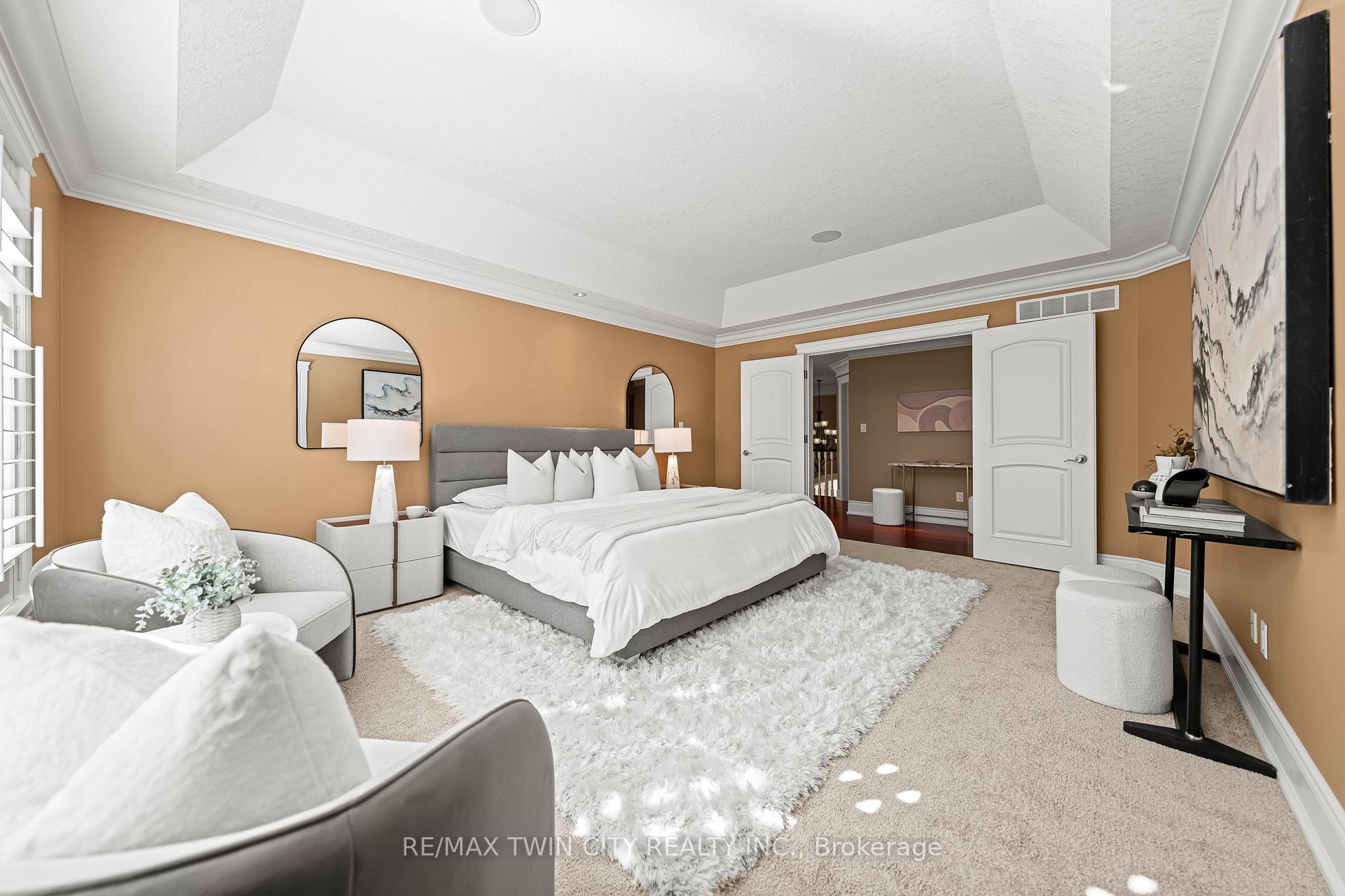 Photo 27 of 541 Falconridge Crescent, Kitchener — HOMEH