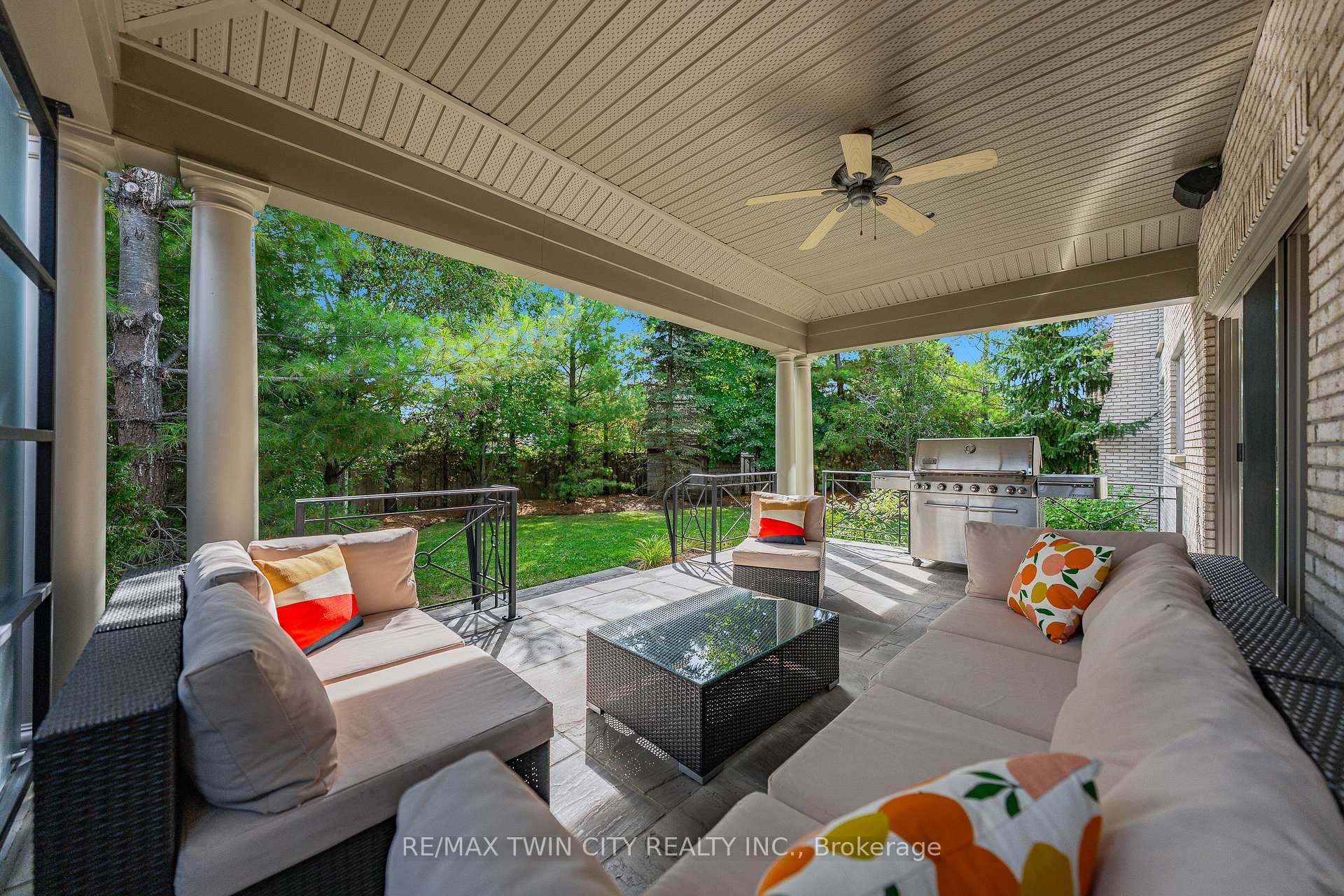 Photo 48 of 541 Falconridge Crescent, Kitchener — HOMEH