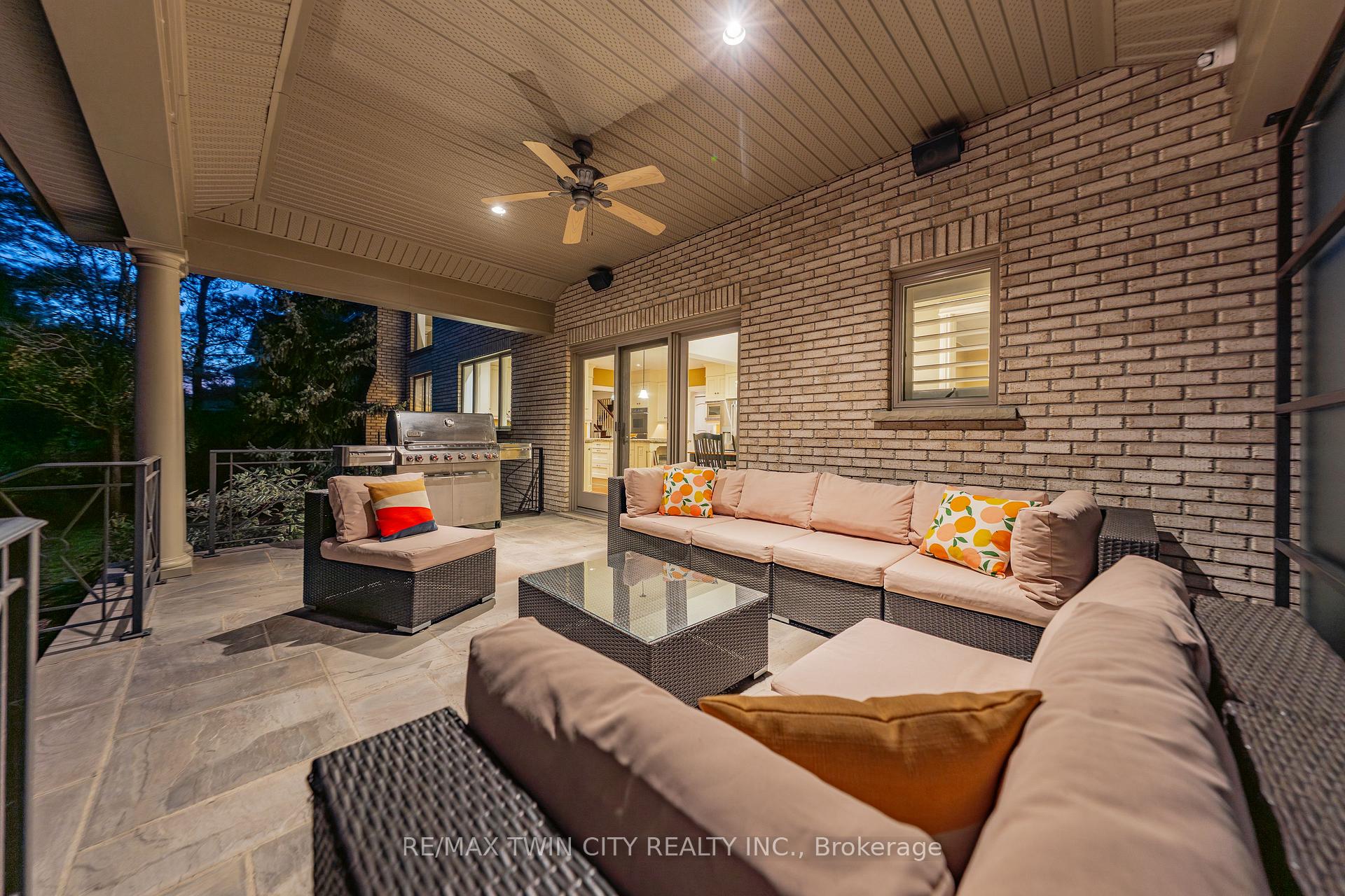 Photo 49 of 541 Falconridge Crescent, Kitchener — HOMEH