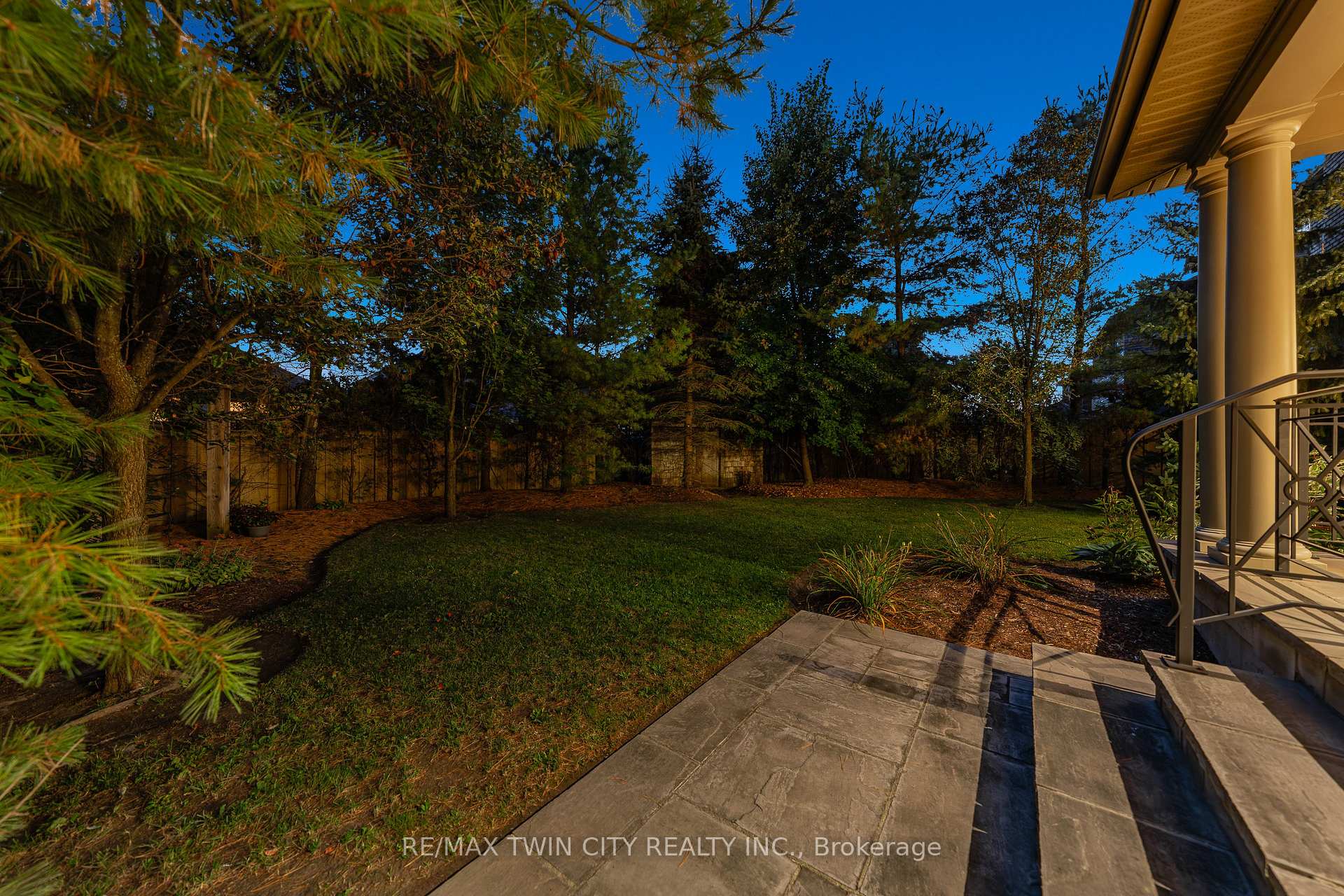 Photo 50 of 541 Falconridge Crescent, Kitchener — HOMEH