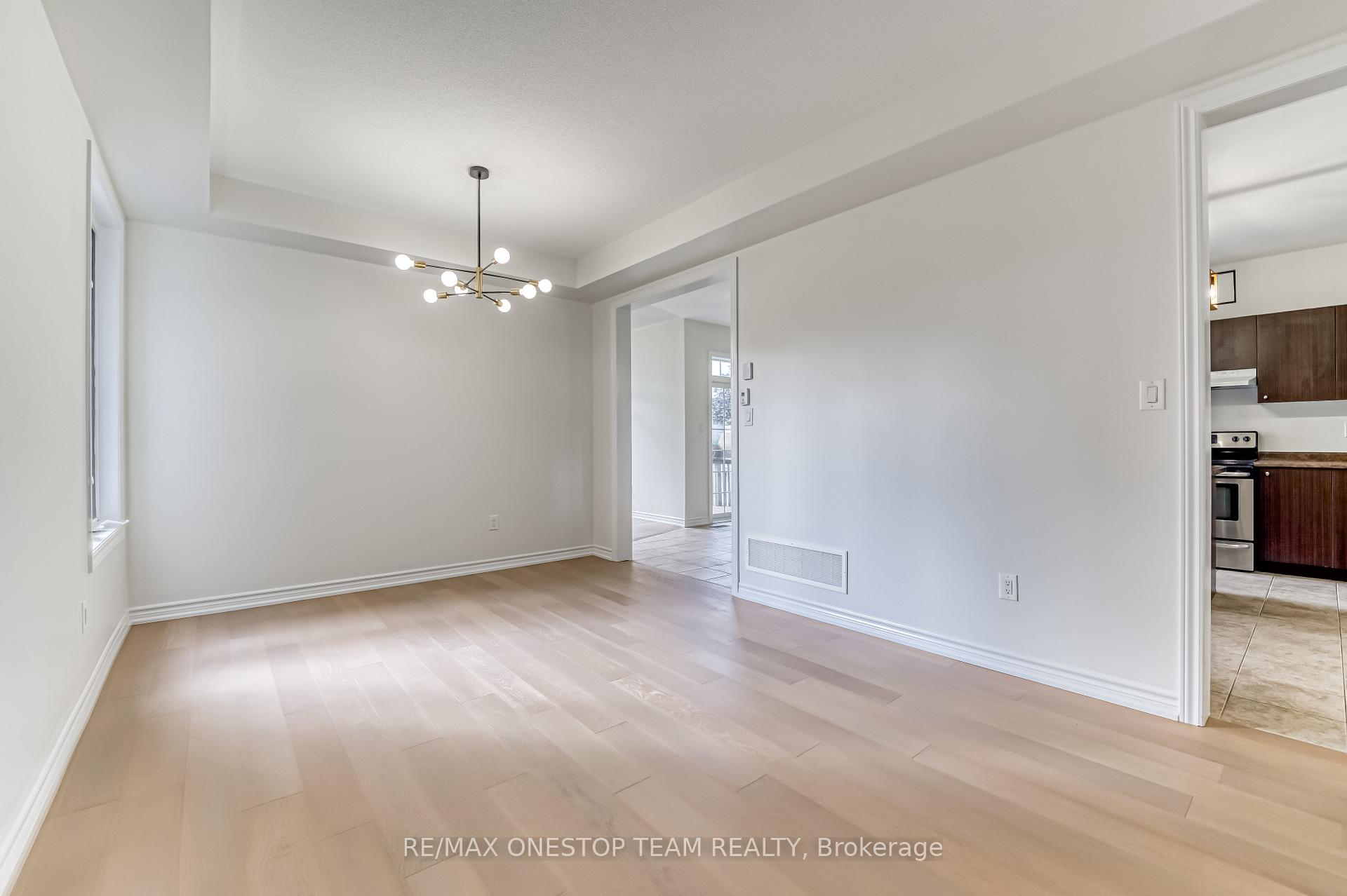 Photo 10 of 1307 Hunter Street, Innisfil, Alcona — HOMEH