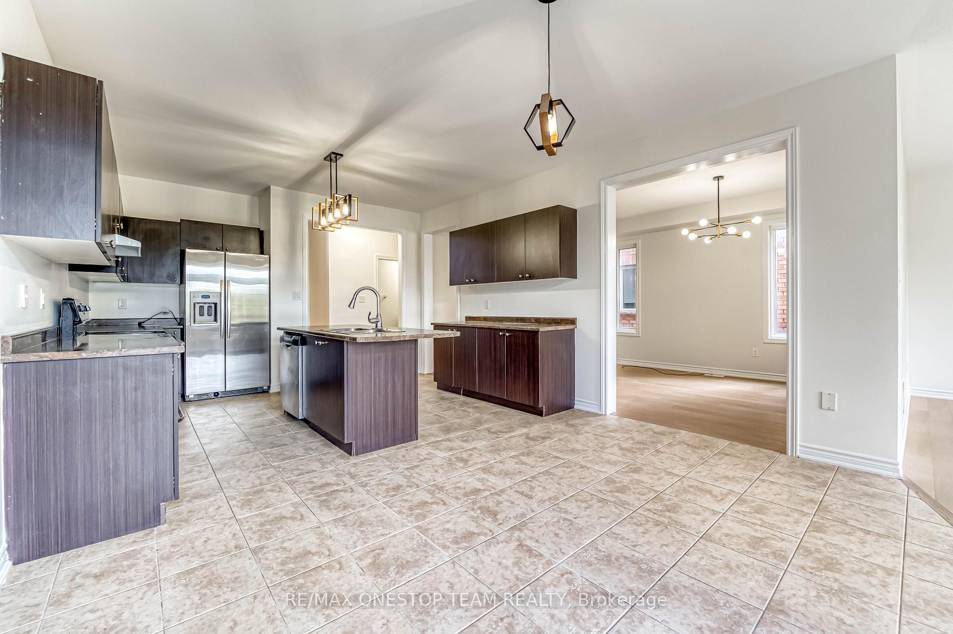 Photo 14 of 1307 Hunter Street, Innisfil, Alcona — HOMEH